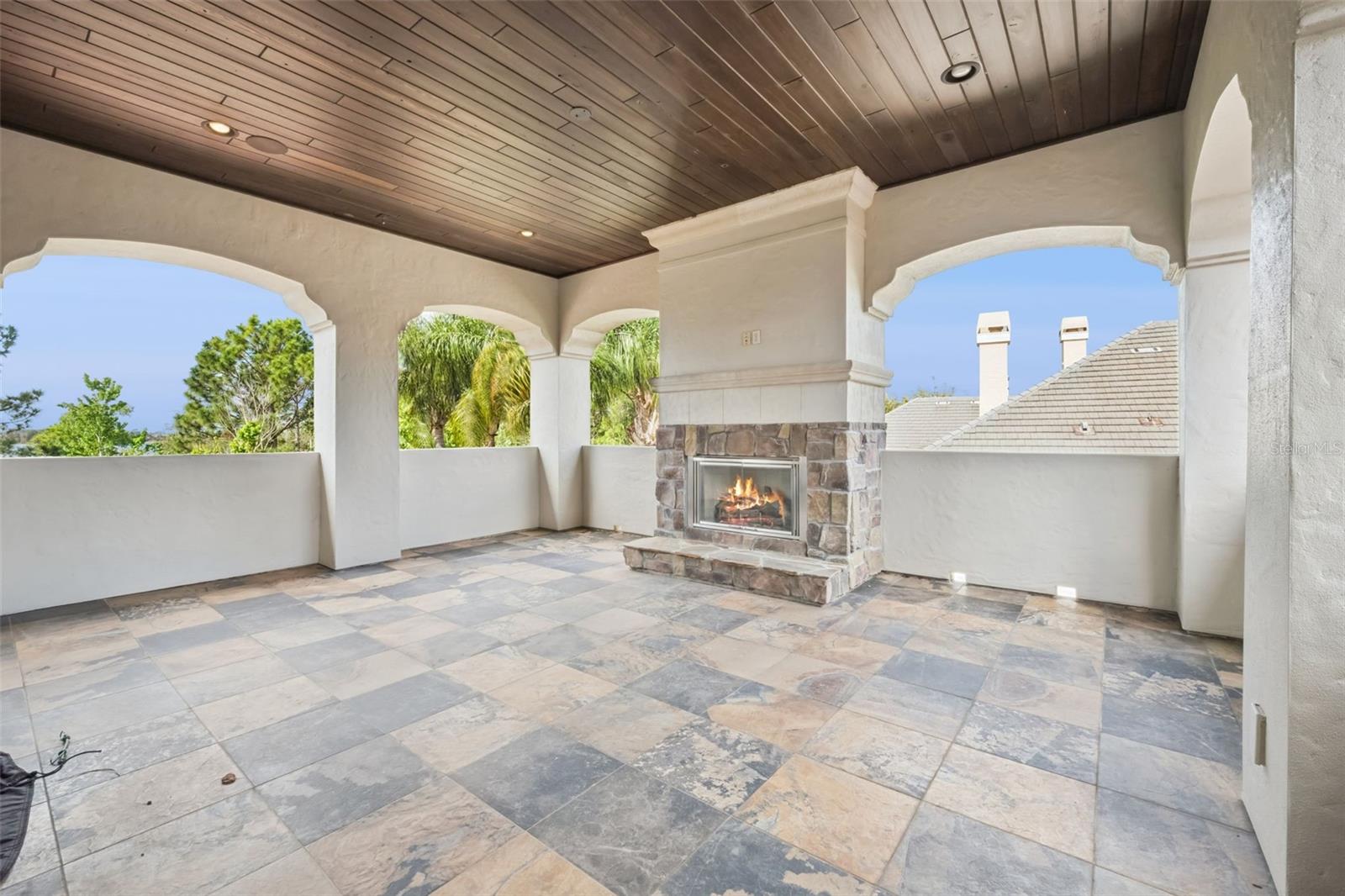 2018 CASTELLI BLVD, MOUNT DORA, FL, 32757