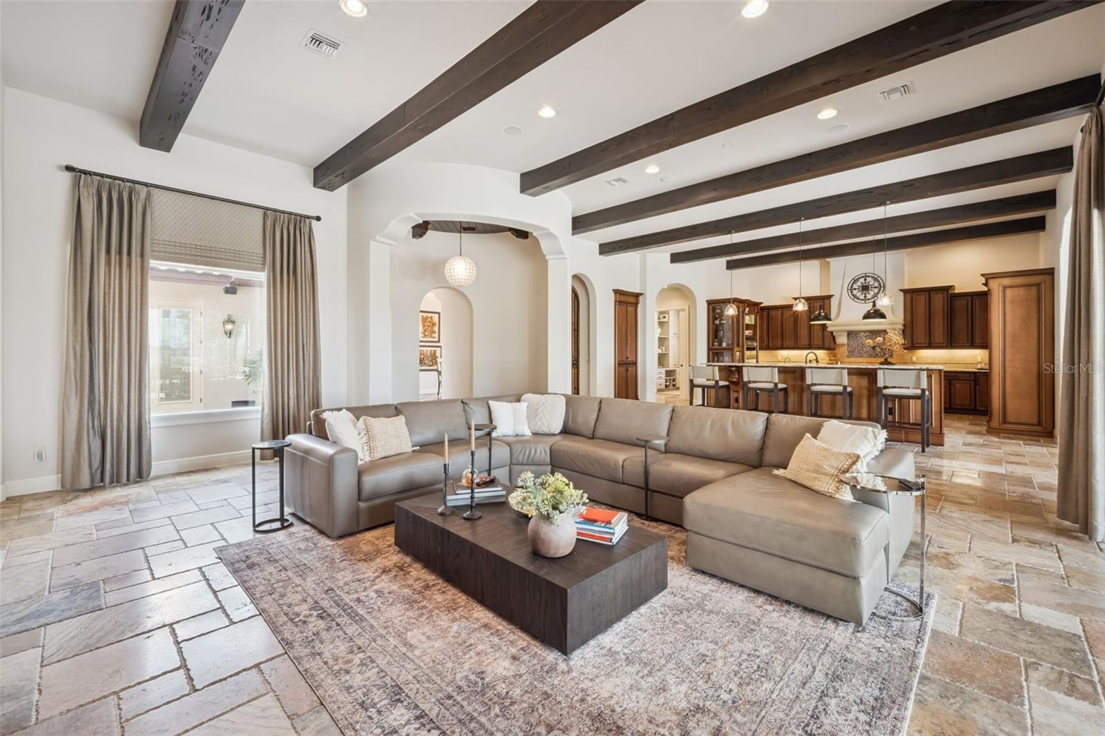 2018 CASTELLI BLVD, MOUNT DORA, FL, 32757