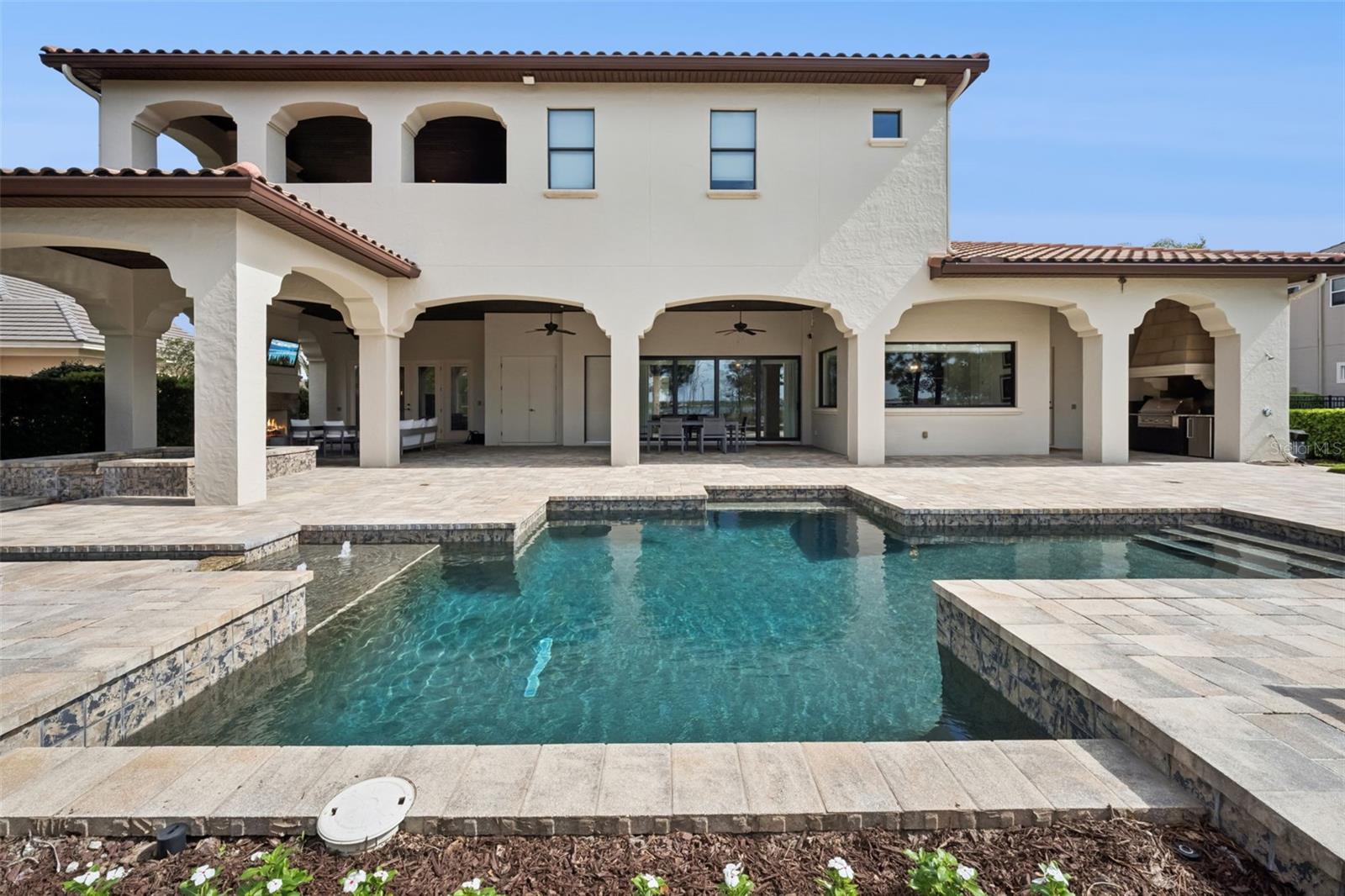 2018 CASTELLI BLVD, MOUNT DORA, FL, 32757