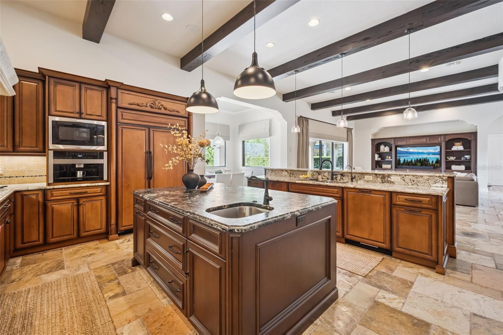 2018 CASTELLI BLVD, MOUNT DORA, FL, 32757