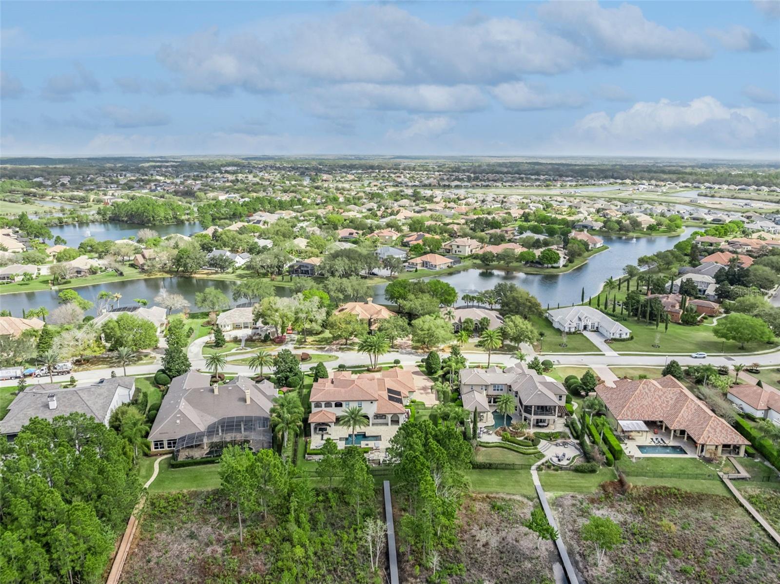 2018 CASTELLI BLVD, MOUNT DORA, FL, 32757