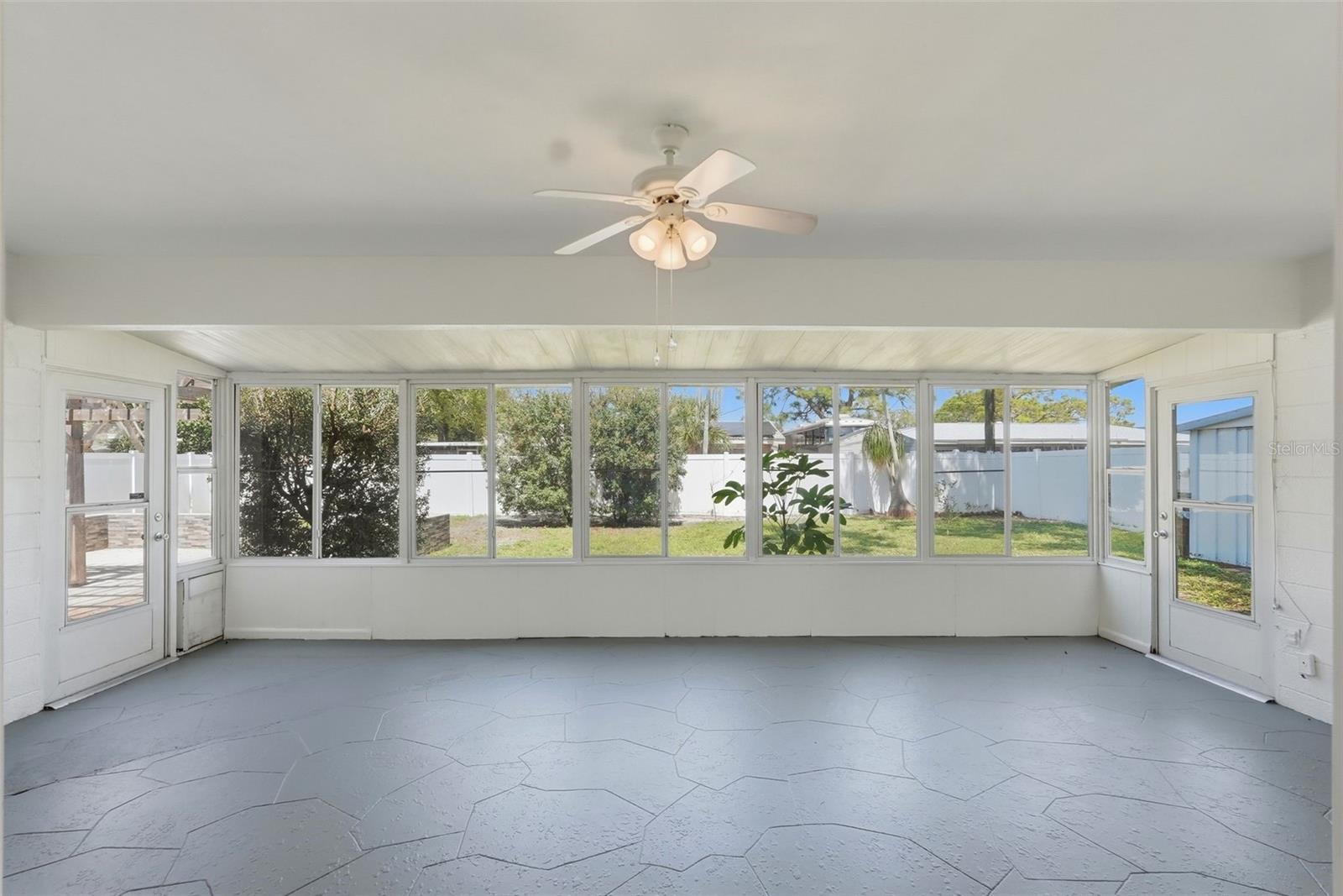 2483 66TH TER S, ST PETERSBURG, FL, 33712