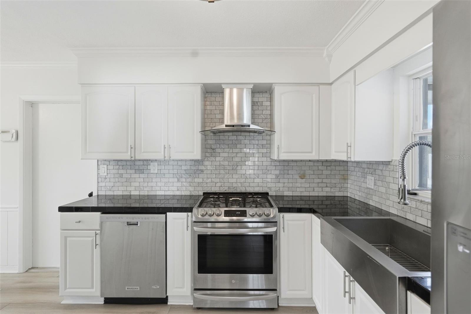 2483 66TH TER S, ST PETERSBURG, FL, 33712