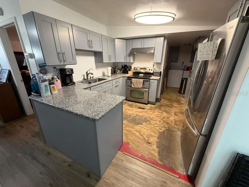 2412 ISLAND OAKS W, LAKELAND, FL, 33805