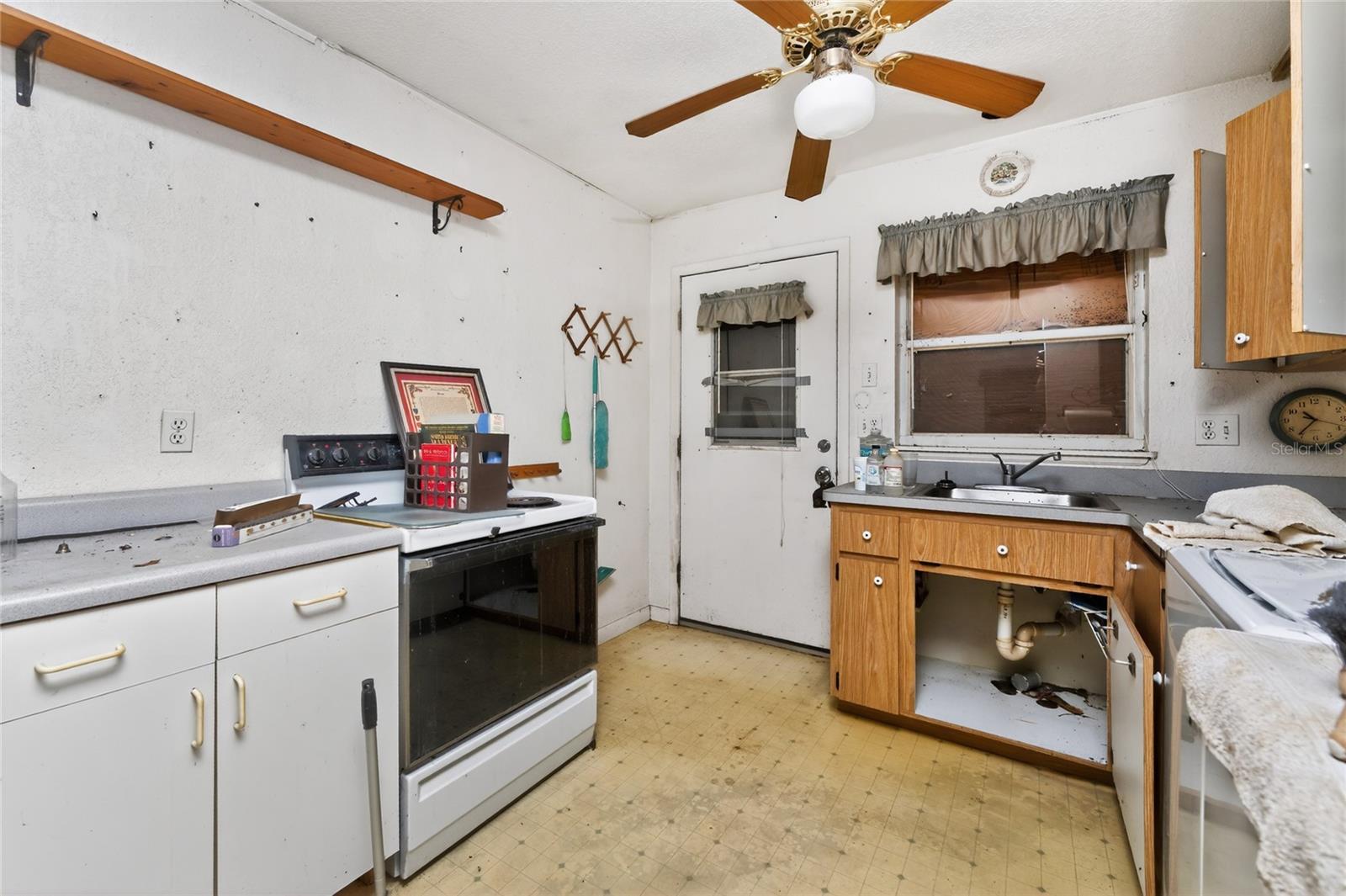 31840 WASHINGTON LOOP RD, PUNTA GORDA, FL, 33982