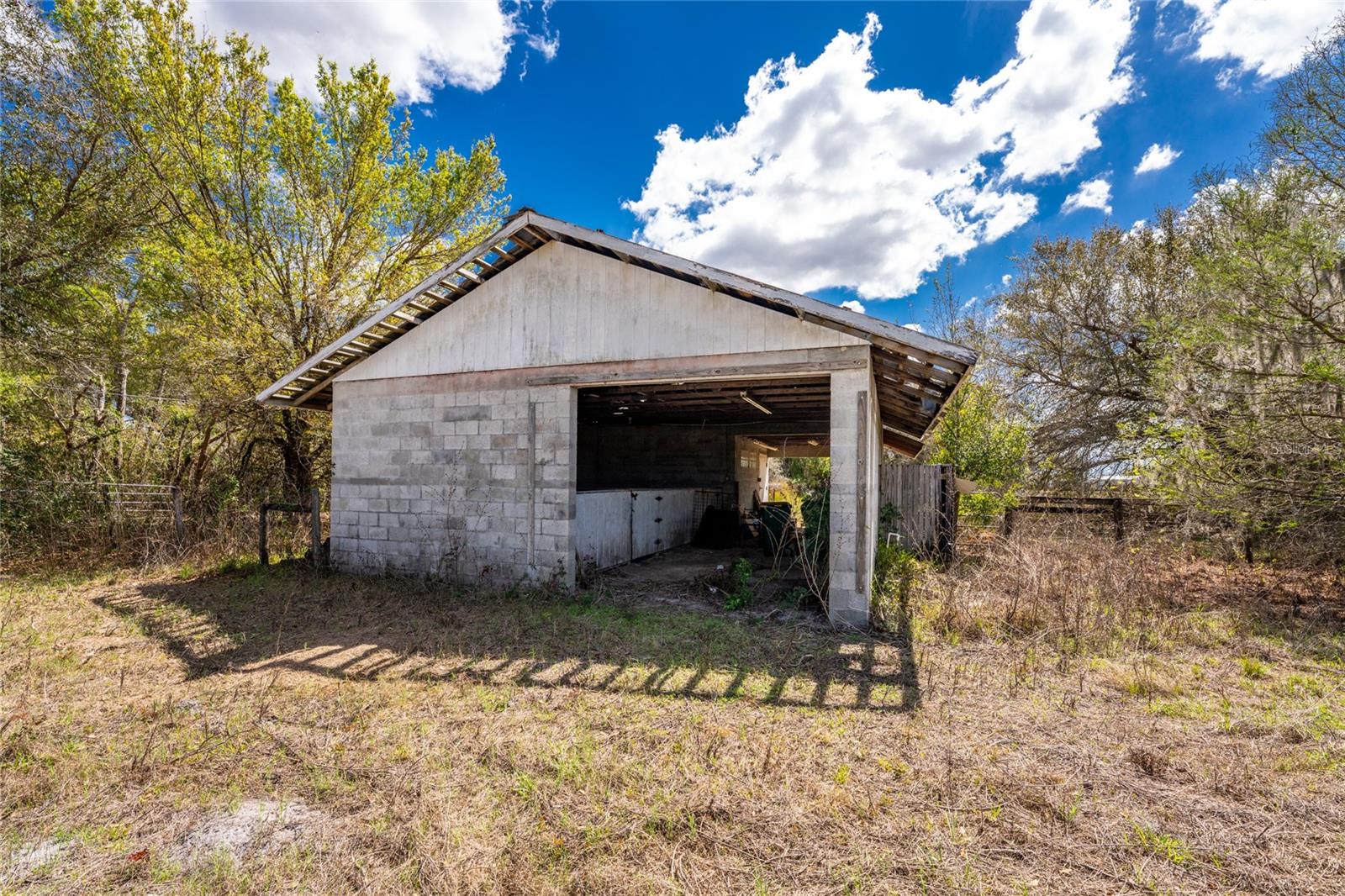 31840 WASHINGTON LOOP RD, PUNTA GORDA, FL, 33982