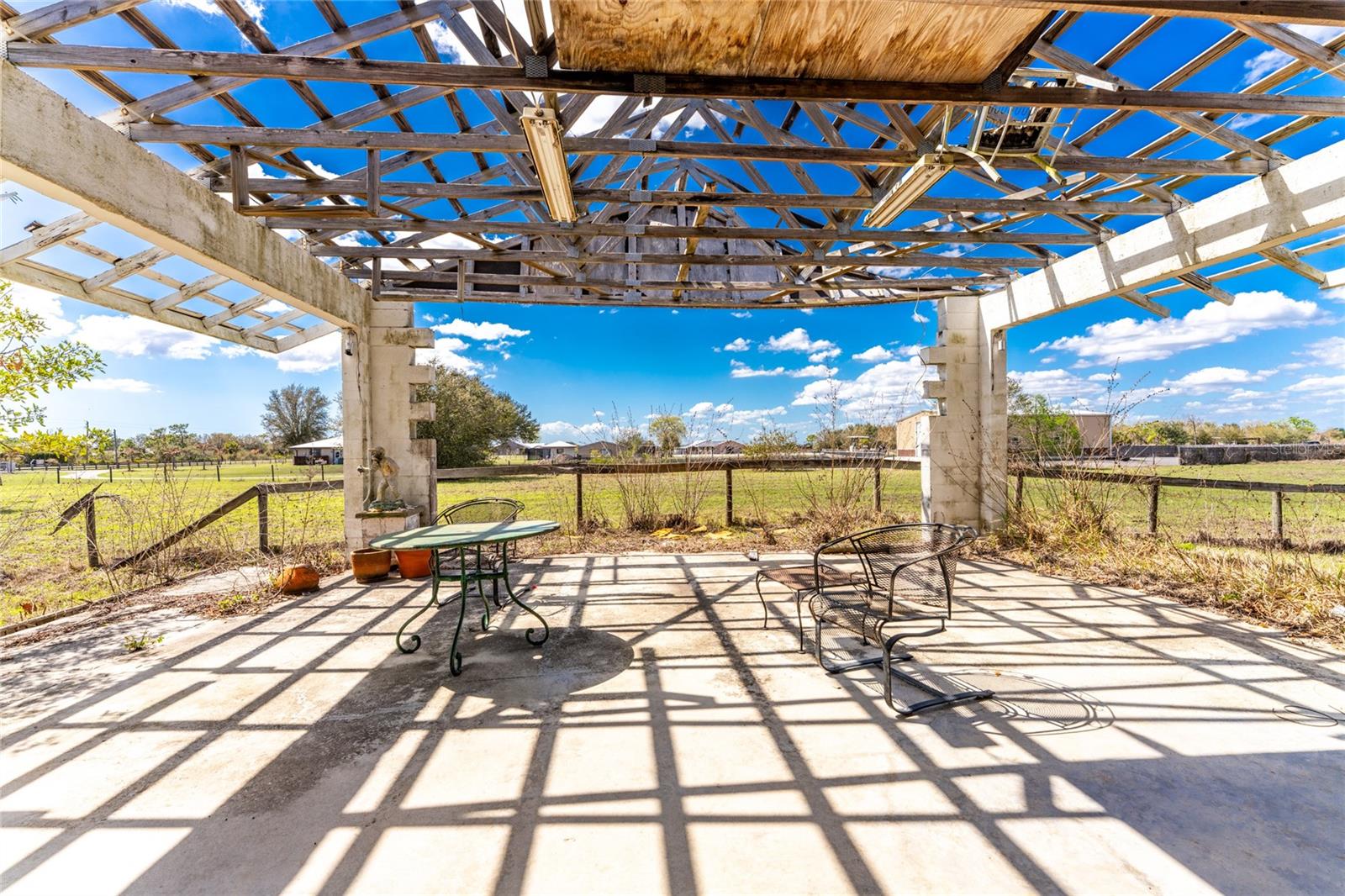 31840 WASHINGTON LOOP RD, PUNTA GORDA, FL, 33982