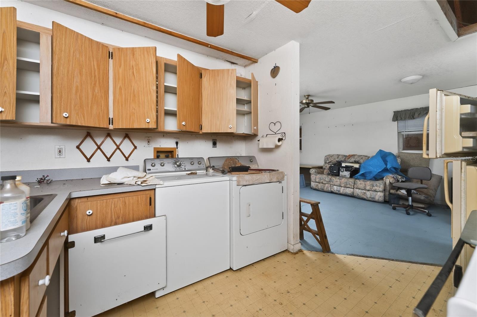 31840 WASHINGTON LOOP RD, PUNTA GORDA, FL, 33982