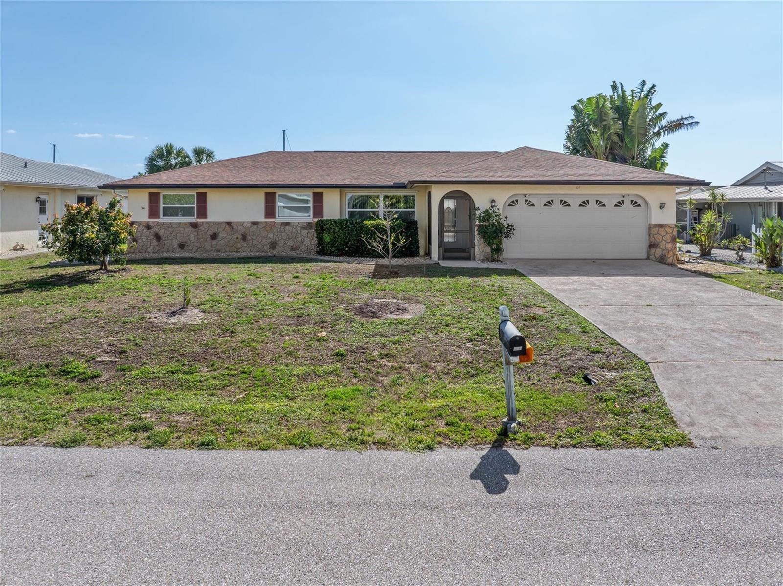 109 PECKHAM ST SE, PORT CHARLOTTE, FL, 33952