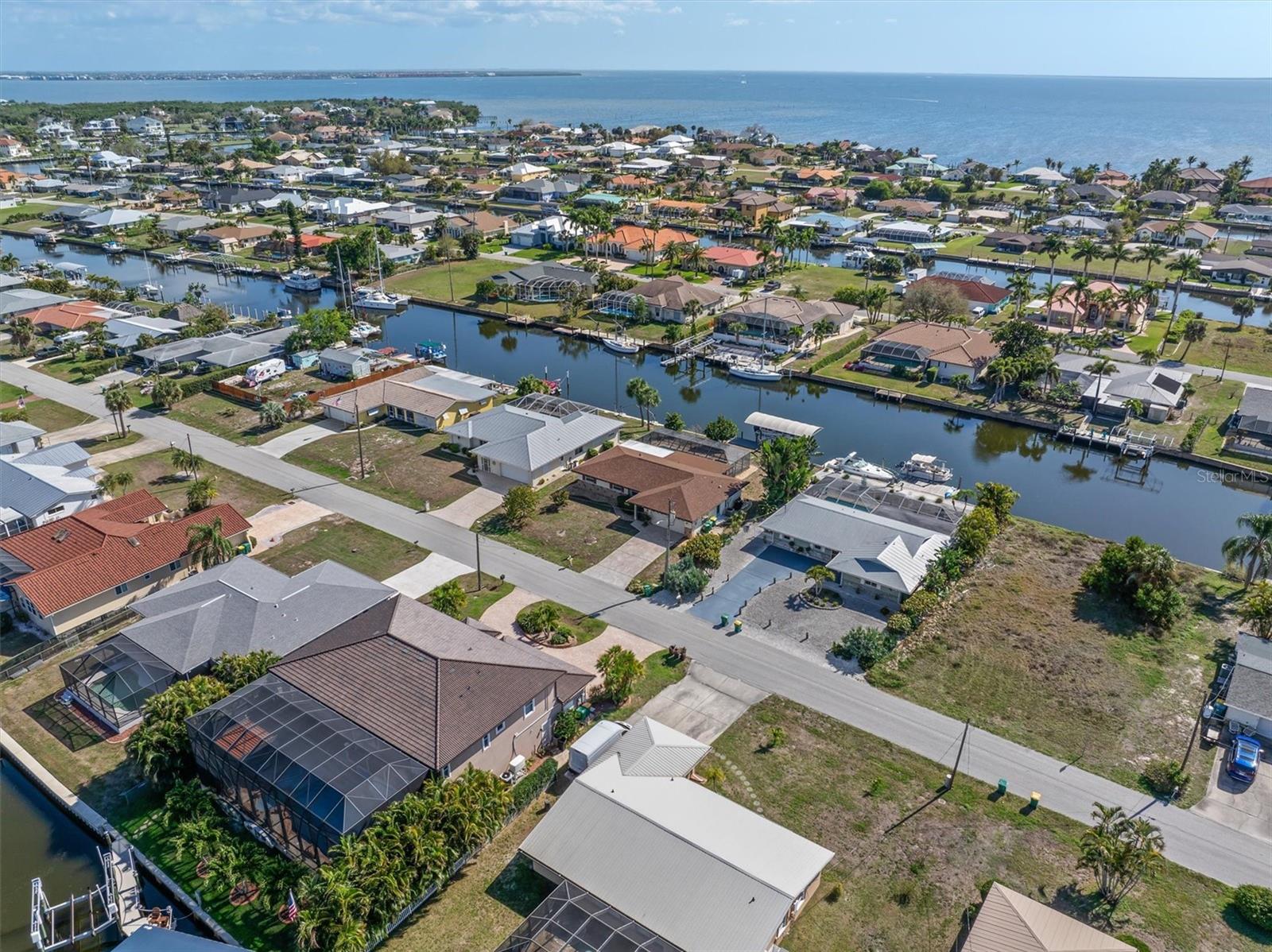 109 PECKHAM ST SE, PORT CHARLOTTE, FL, 33952