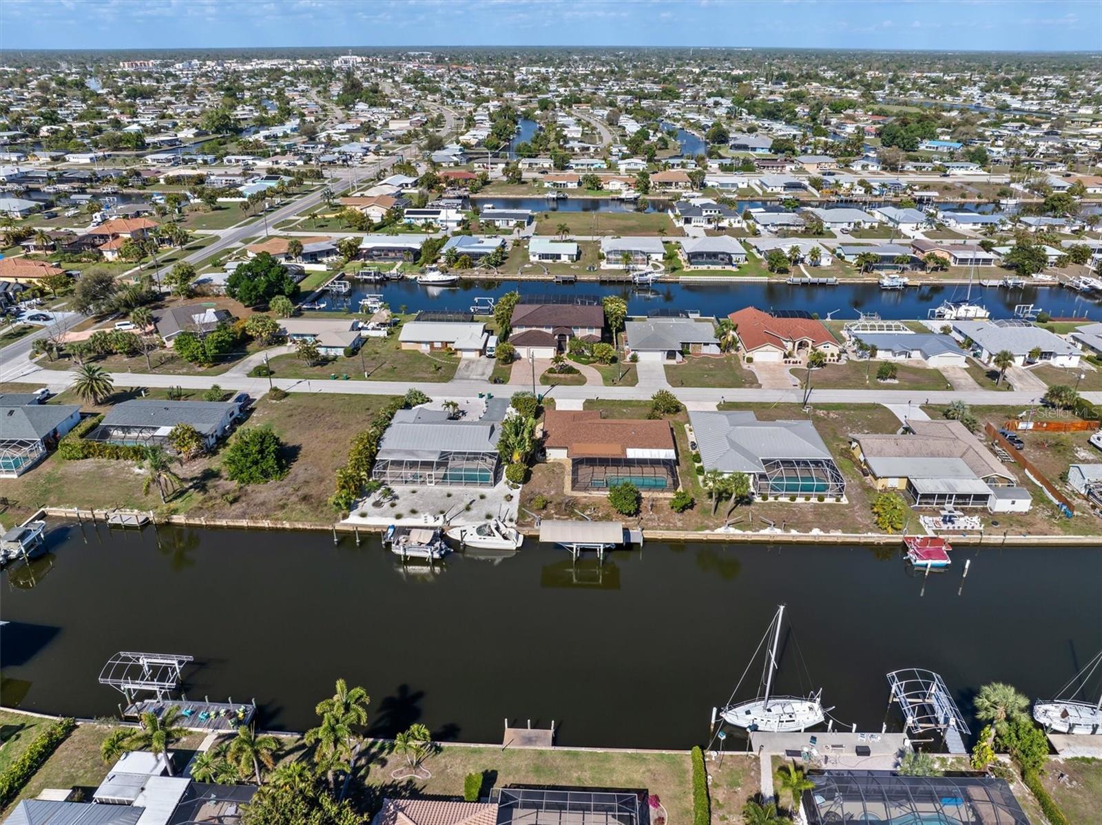 109 PECKHAM ST SE, PORT CHARLOTTE, FL, 33952