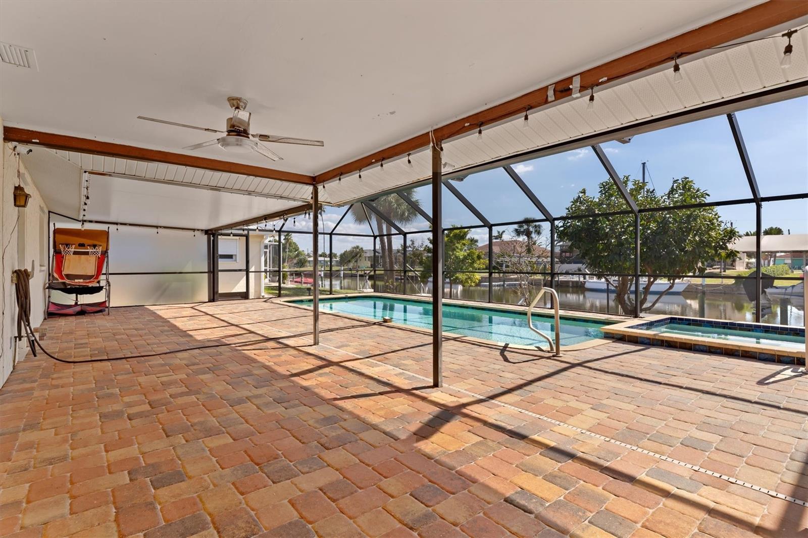 109 PECKHAM ST SE, PORT CHARLOTTE, FL, 33952