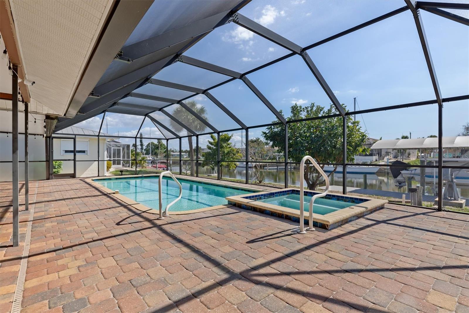 109 PECKHAM ST SE, PORT CHARLOTTE, FL, 33952