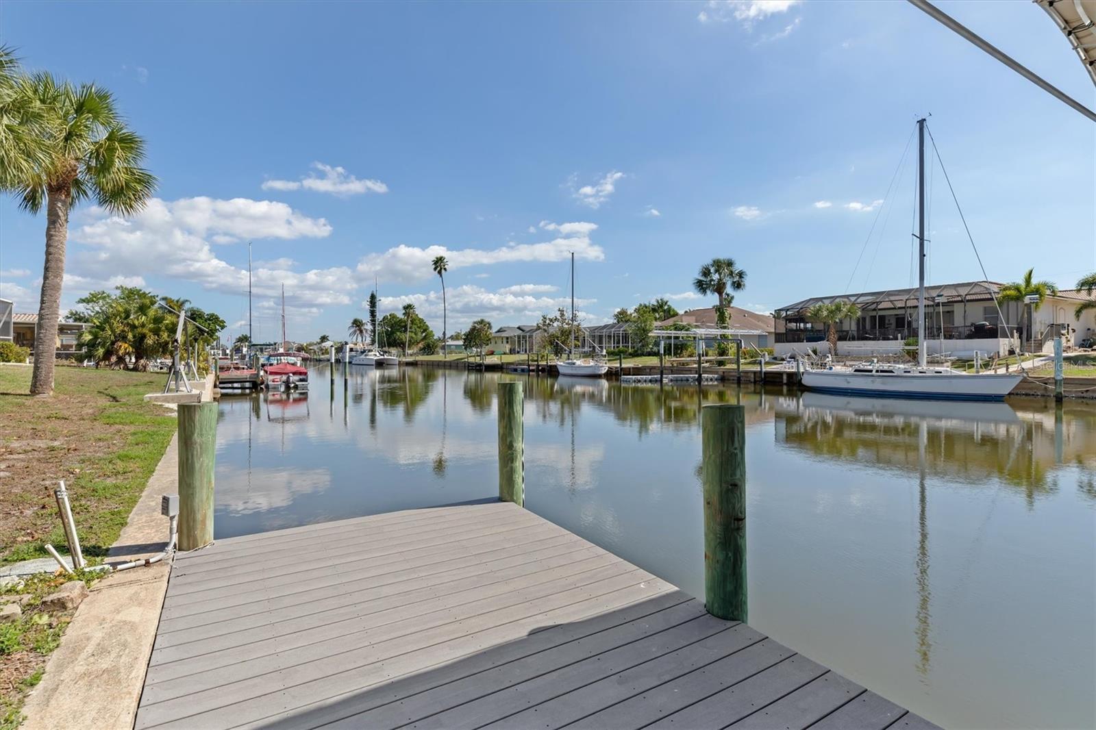 109 PECKHAM ST SE, PORT CHARLOTTE, FL, 33952