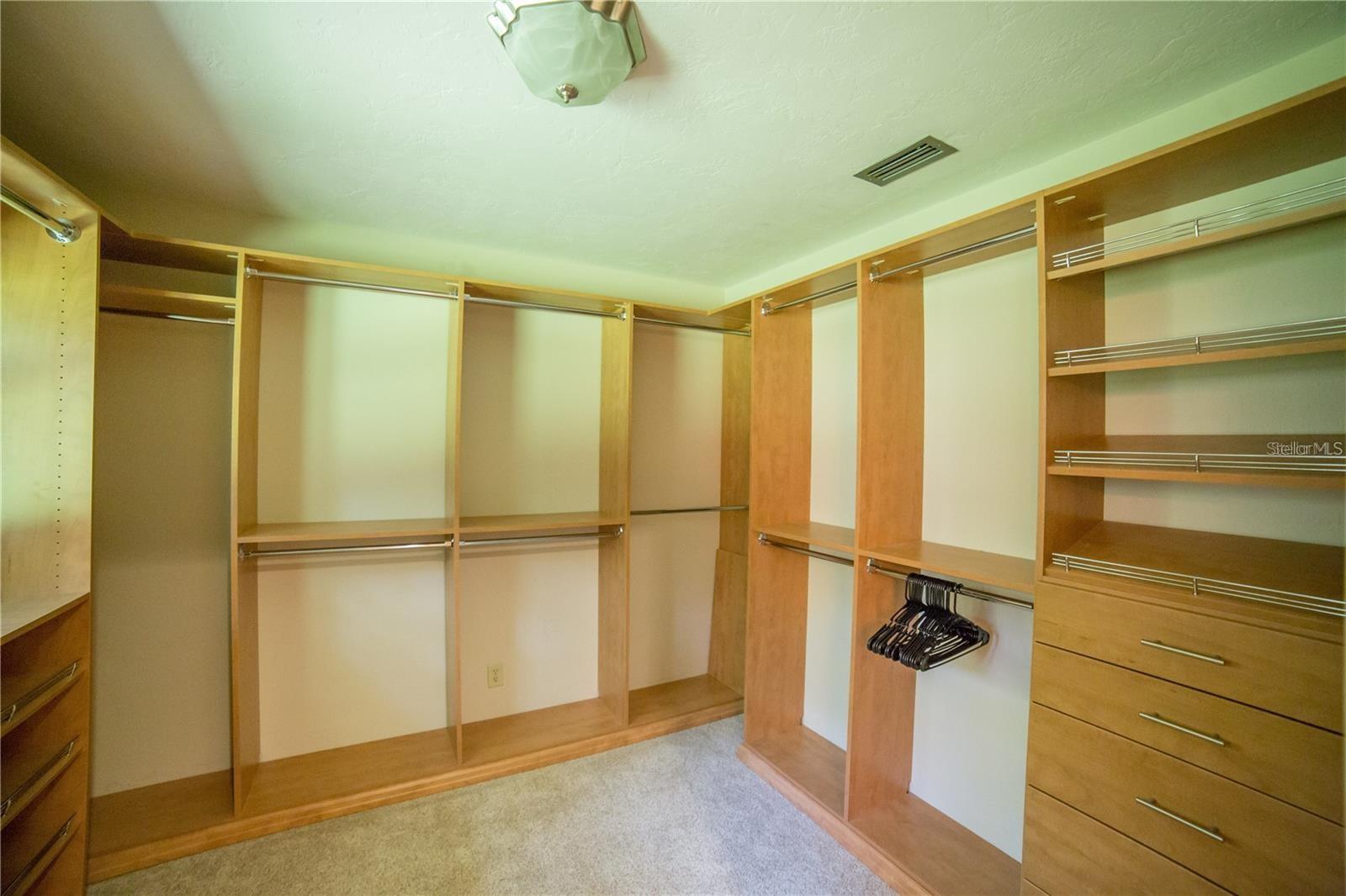 1009 NW 39TH DR, GAINESVILLE, FL, 32605