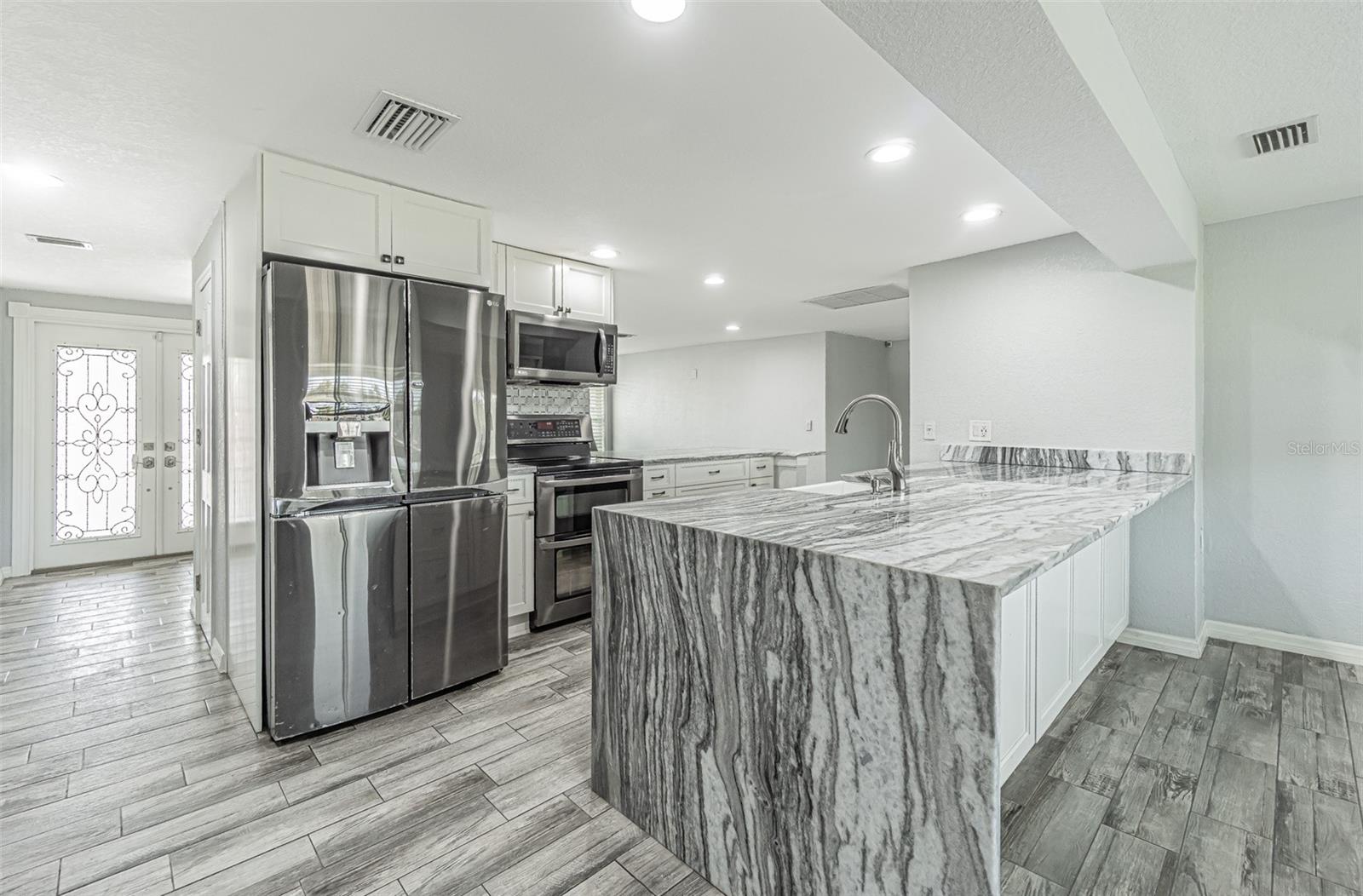 1125 FERNWOOD DR, HOLIDAY, FL, 34690