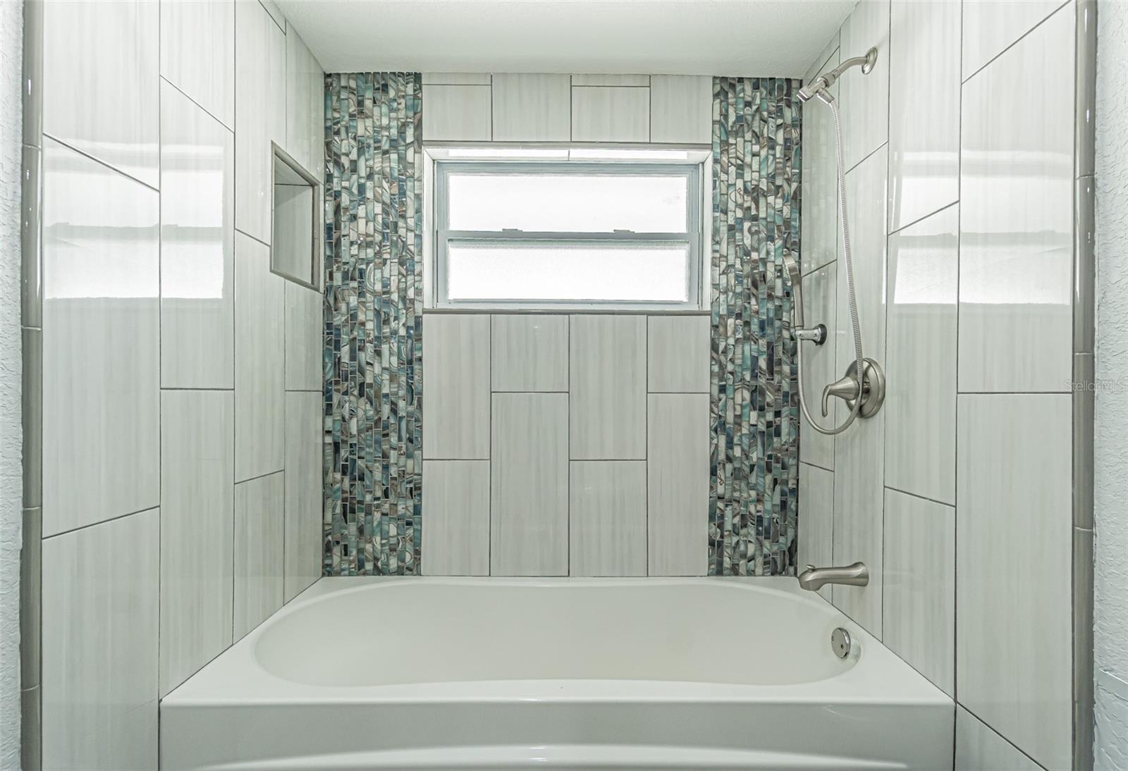 1125 FERNWOOD DR, HOLIDAY, FL, 34690