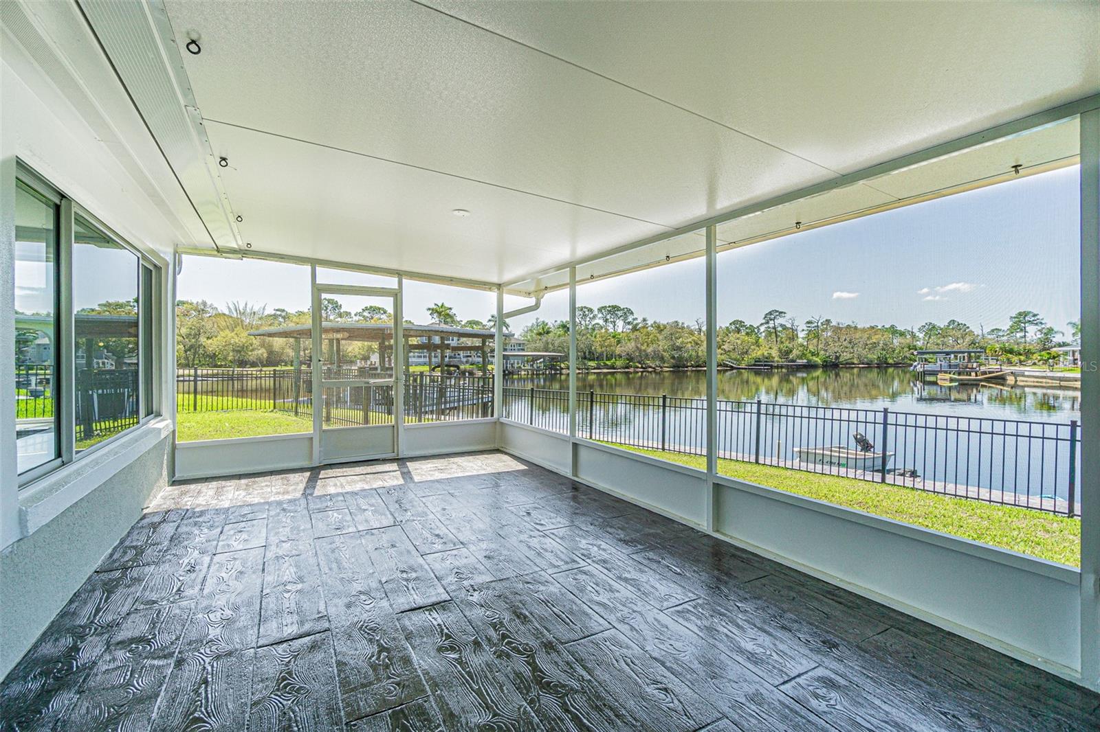 1125 FERNWOOD DR, HOLIDAY, FL, 34690