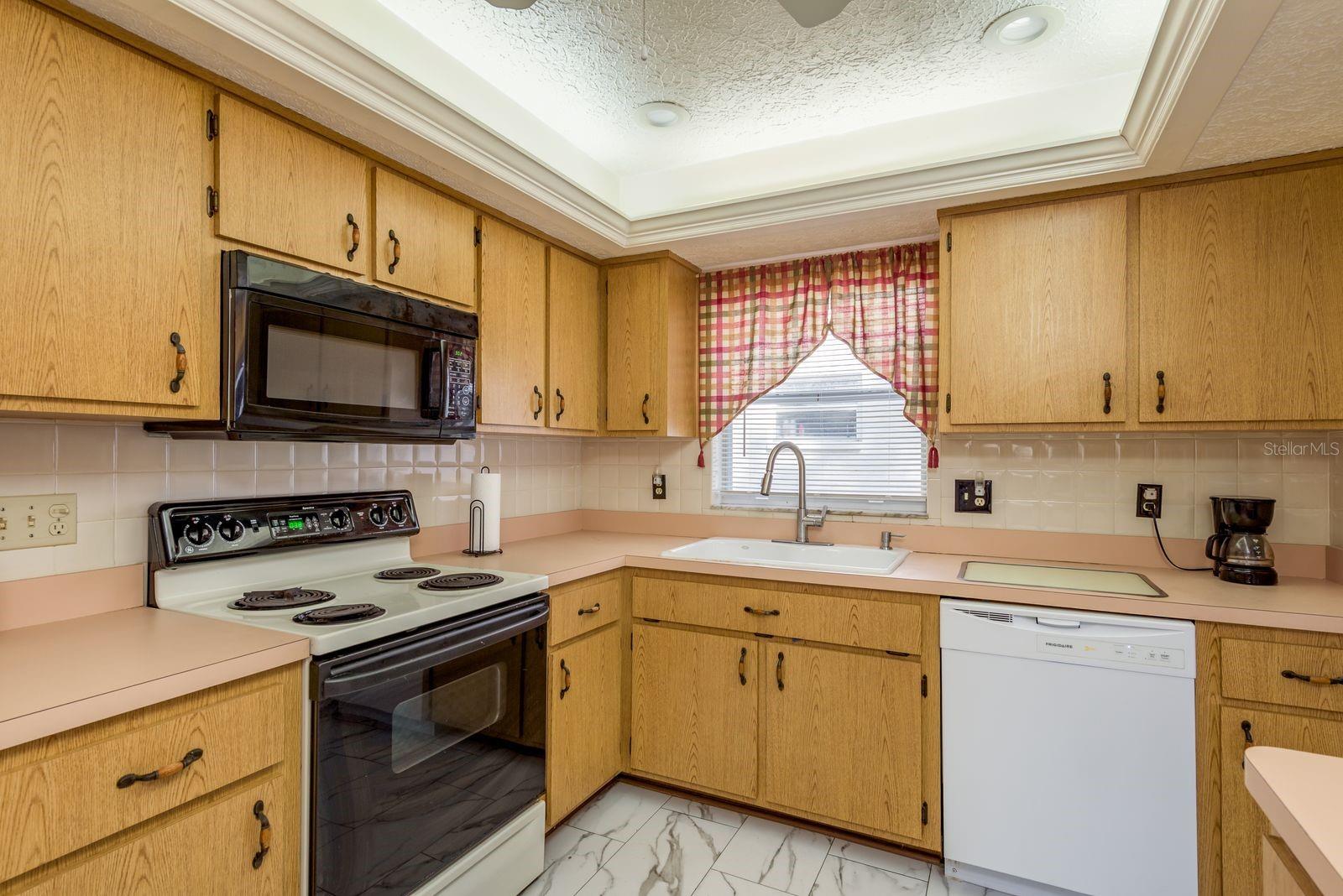 752 BRITTANY PARK BLVD, TARPON SPRINGS, FL, 34689
