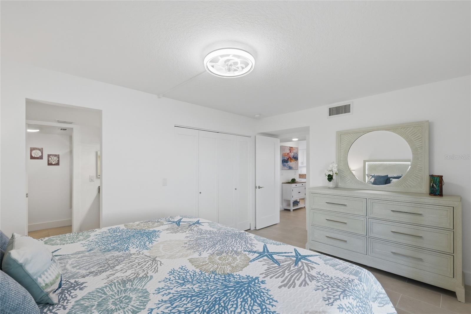 4234 GULF OF MEXICO DR #J1, LONGBOAT KEY, FL, 34228