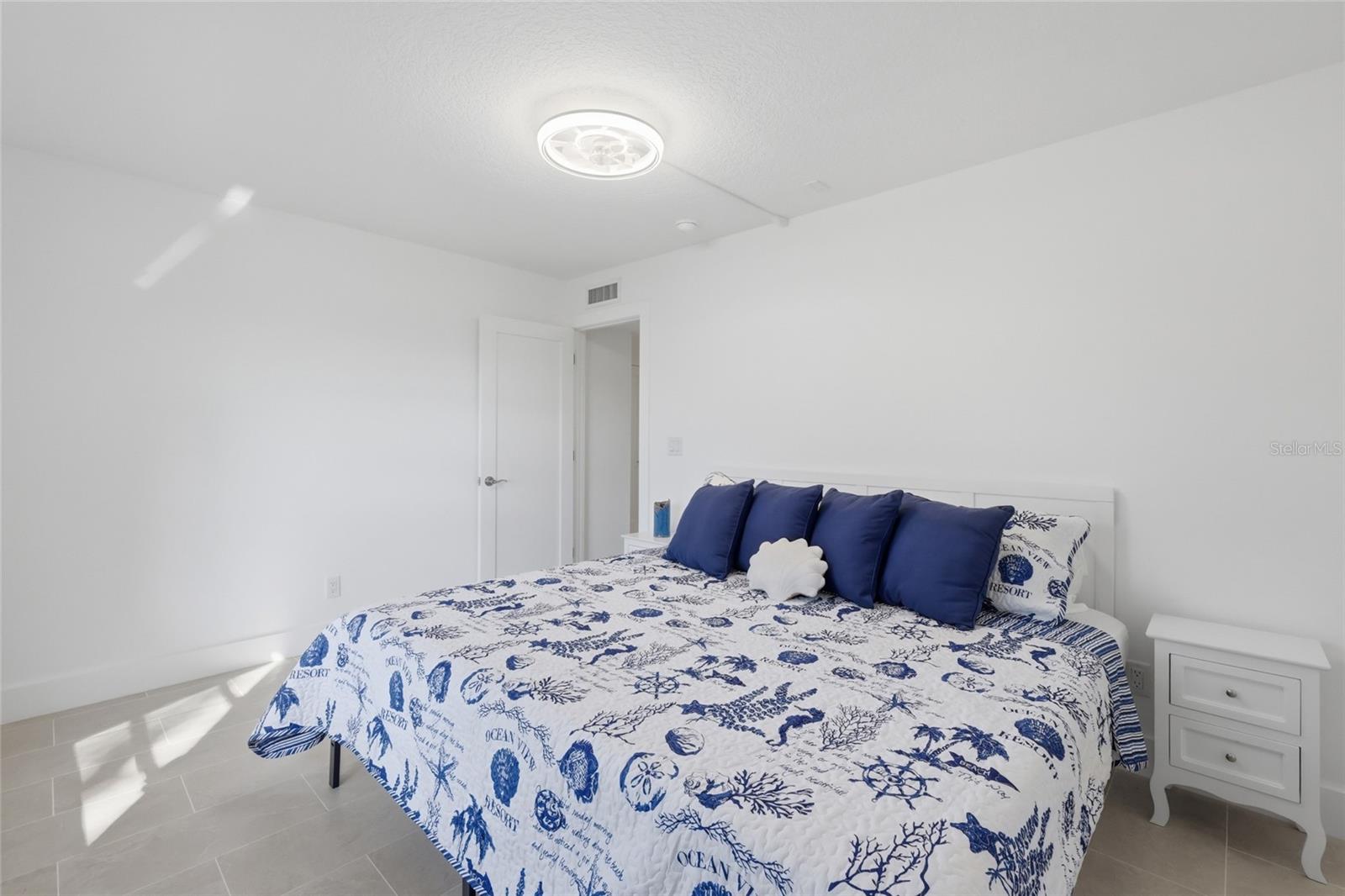 4234 GULF OF MEXICO DR #J1, LONGBOAT KEY, FL, 34228