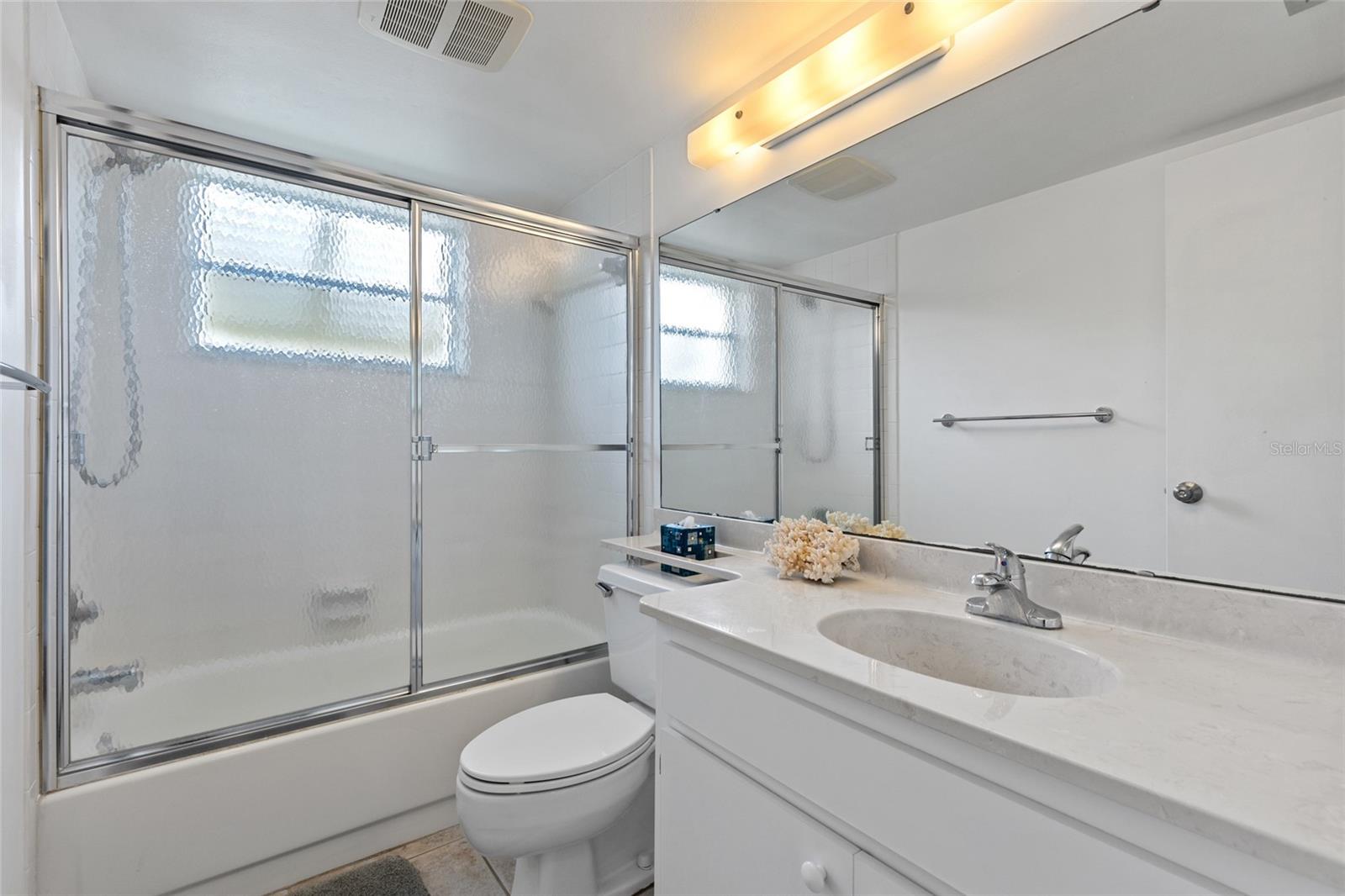 410 CERROMAR CIR S #242, VENICE, FL, 34293