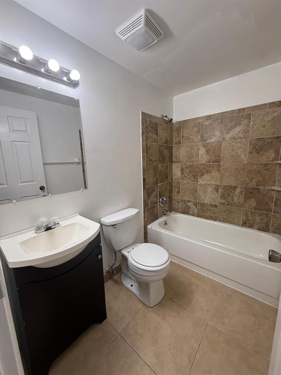 4954 SANOMA VLG #B, ORLANDO, FL, 32808