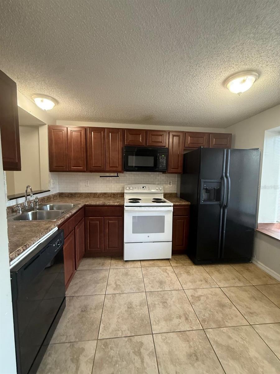 4954 SANOMA VLG #B, ORLANDO, FL, 32808