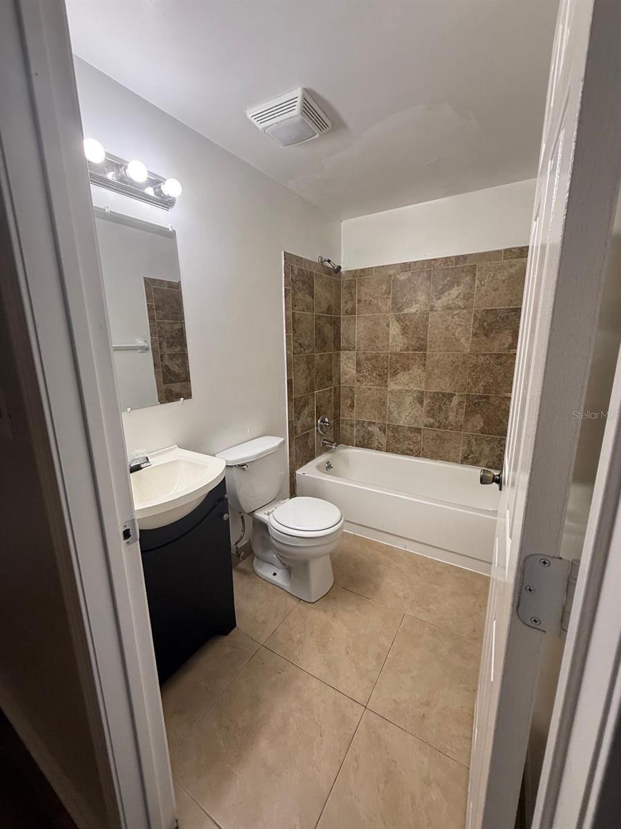 4954 SANOMA VLG #B, ORLANDO, FL, 32808