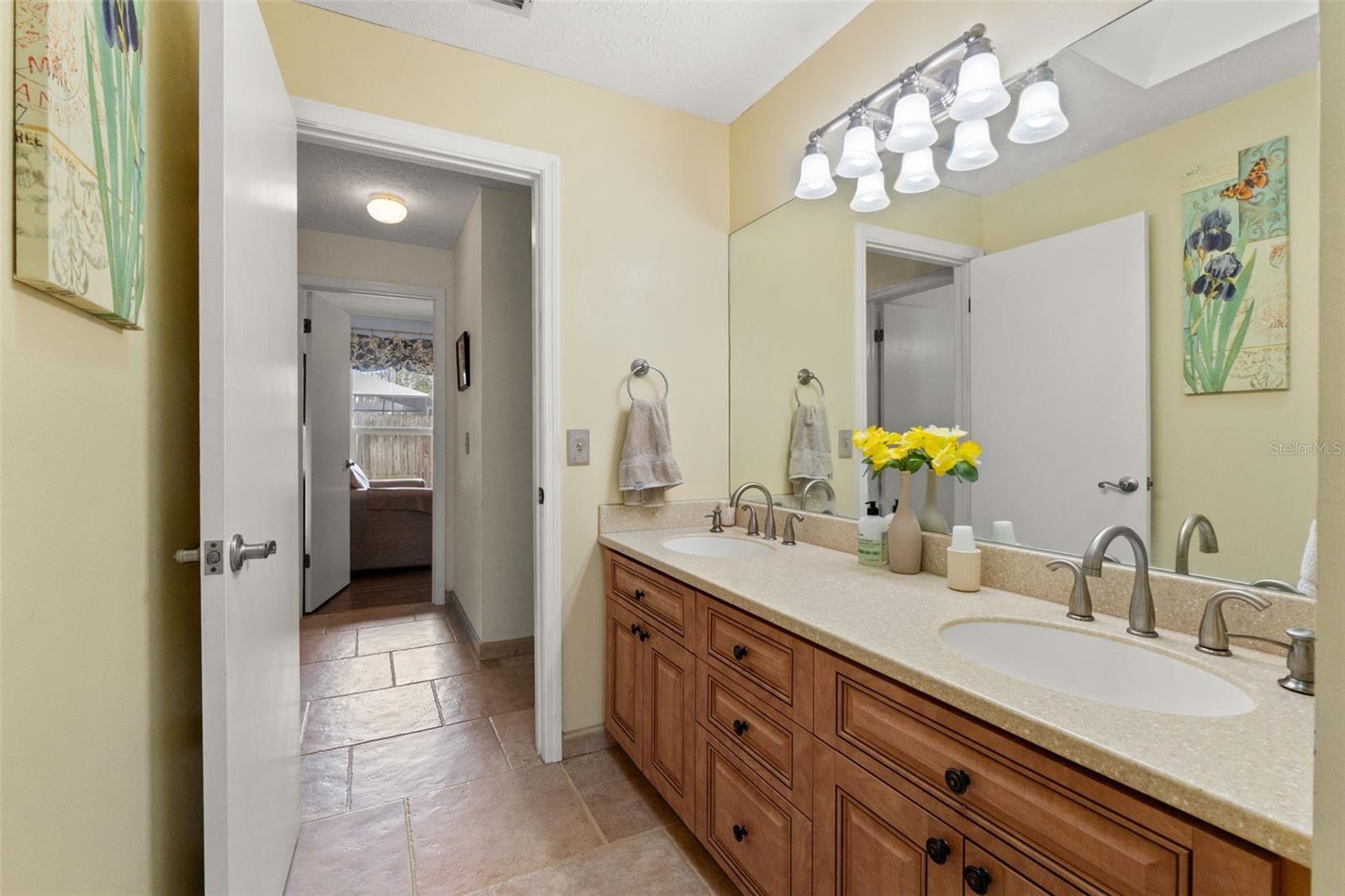 2803 CORRIE WAY, TAMPA, FL, 33618