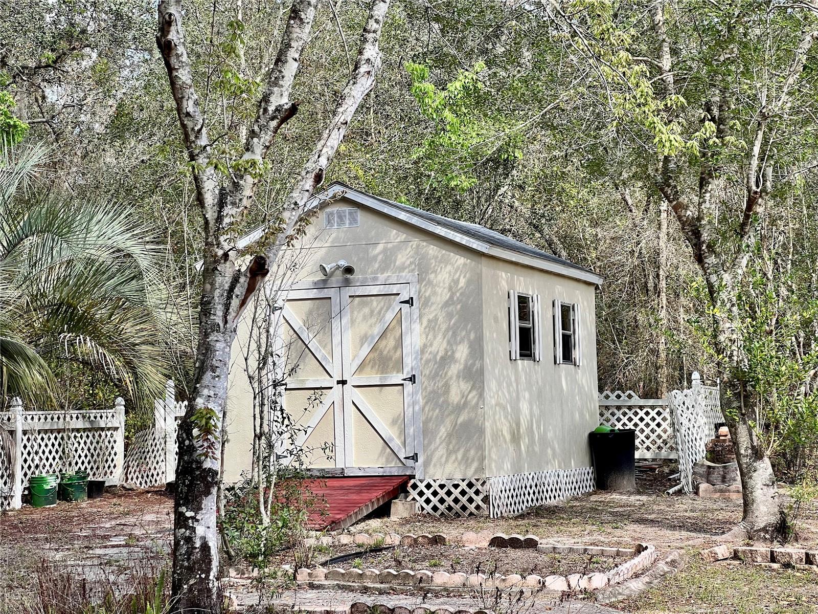 1995 E NEWHAVEN ST, INVERNESS, FL, 34453