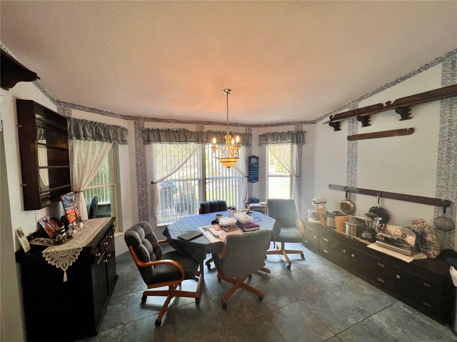 1995 E NEWHAVEN ST, INVERNESS, FL, 34453