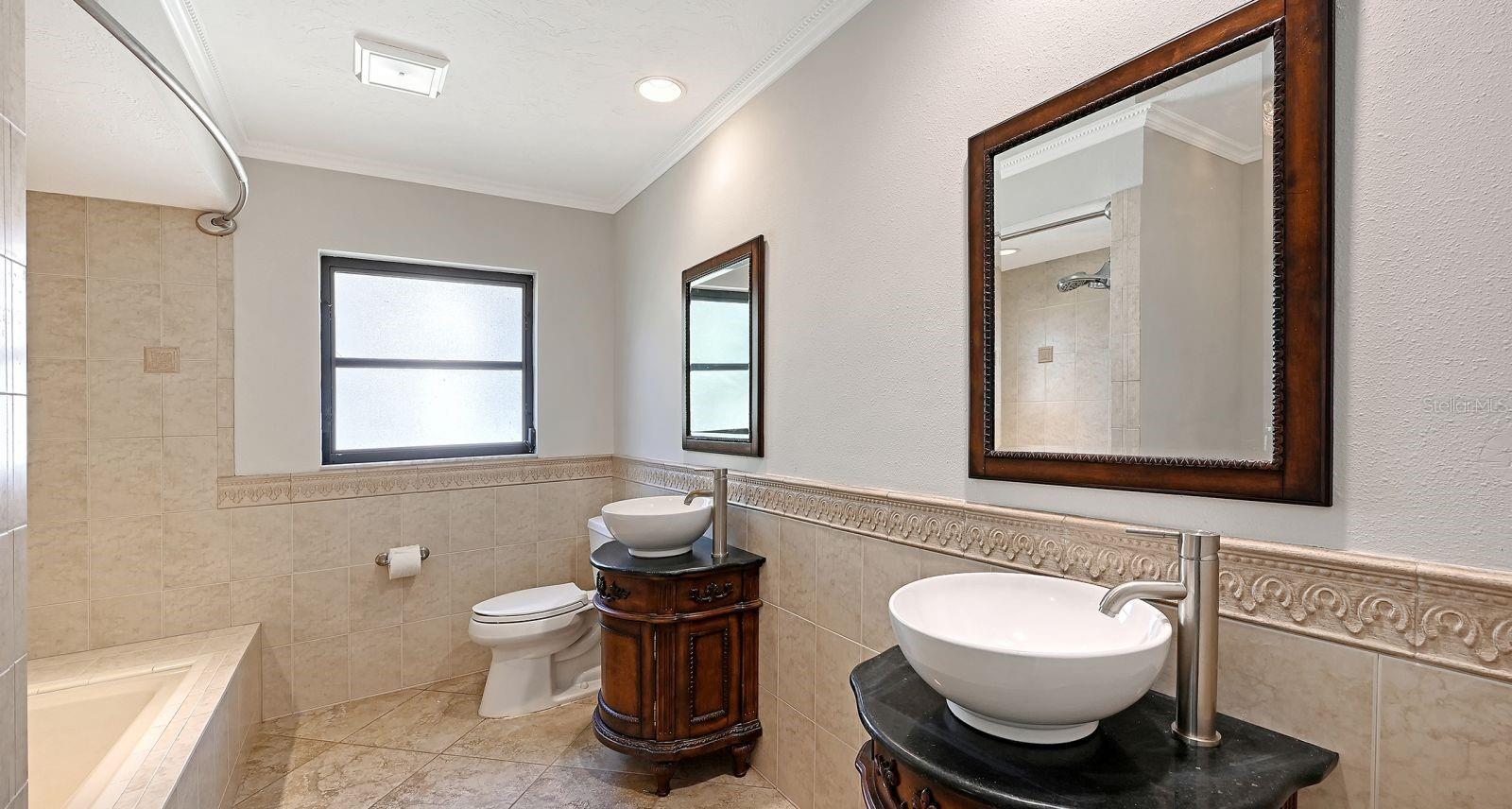 4114 MACAULAY LN, SARASOTA, FL, 34241