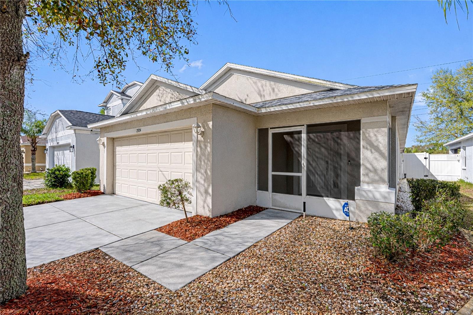 7924 CARRIAGE POINTE DR, GIBSONTON, FL, 33534
