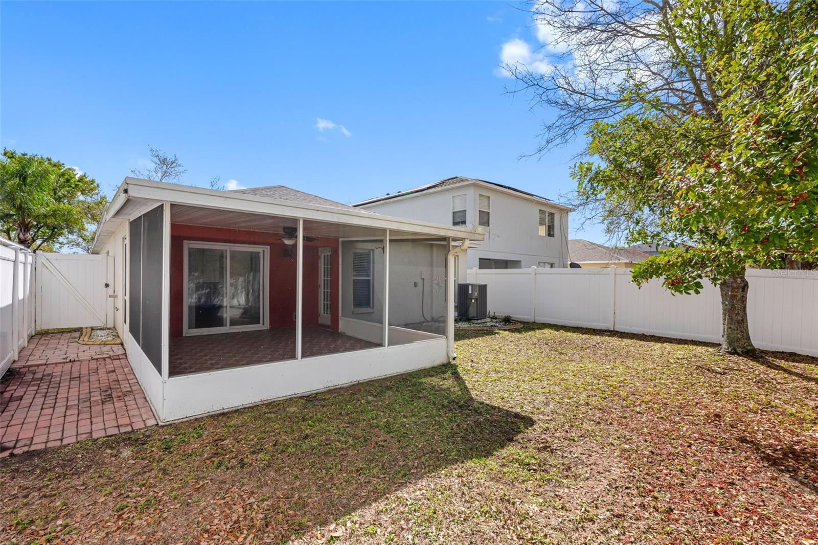 7924 CARRIAGE POINTE DR, GIBSONTON, FL, 33534