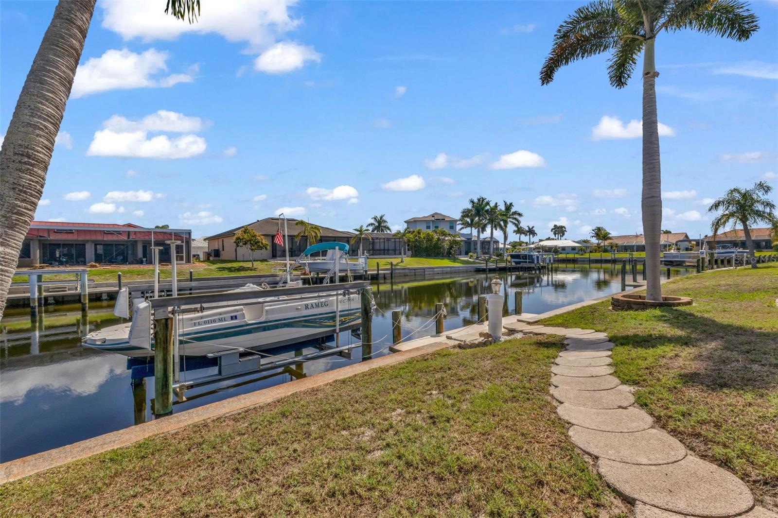 610 ELEUTHERA DR, PUNTA GORDA, FL, 33950