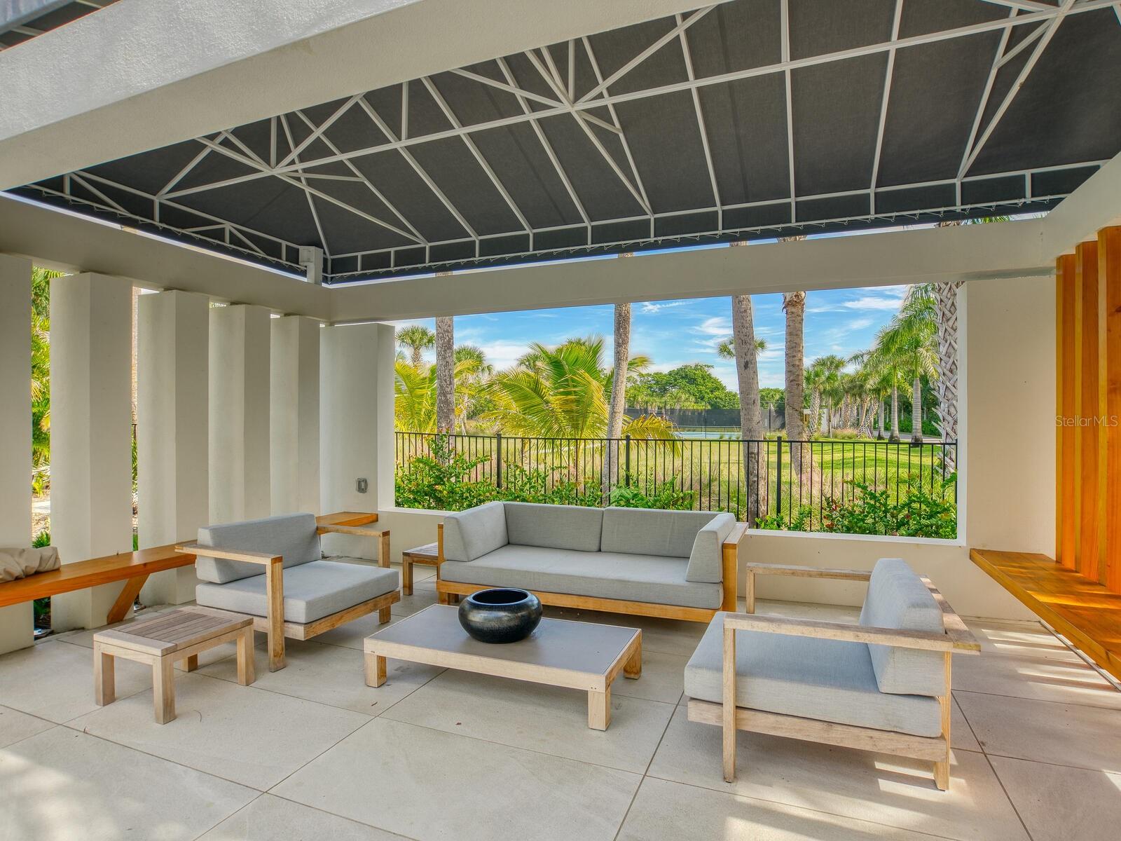 1511 GULF OF MEXICO DR #201, LONGBOAT KEY, FL, 34228