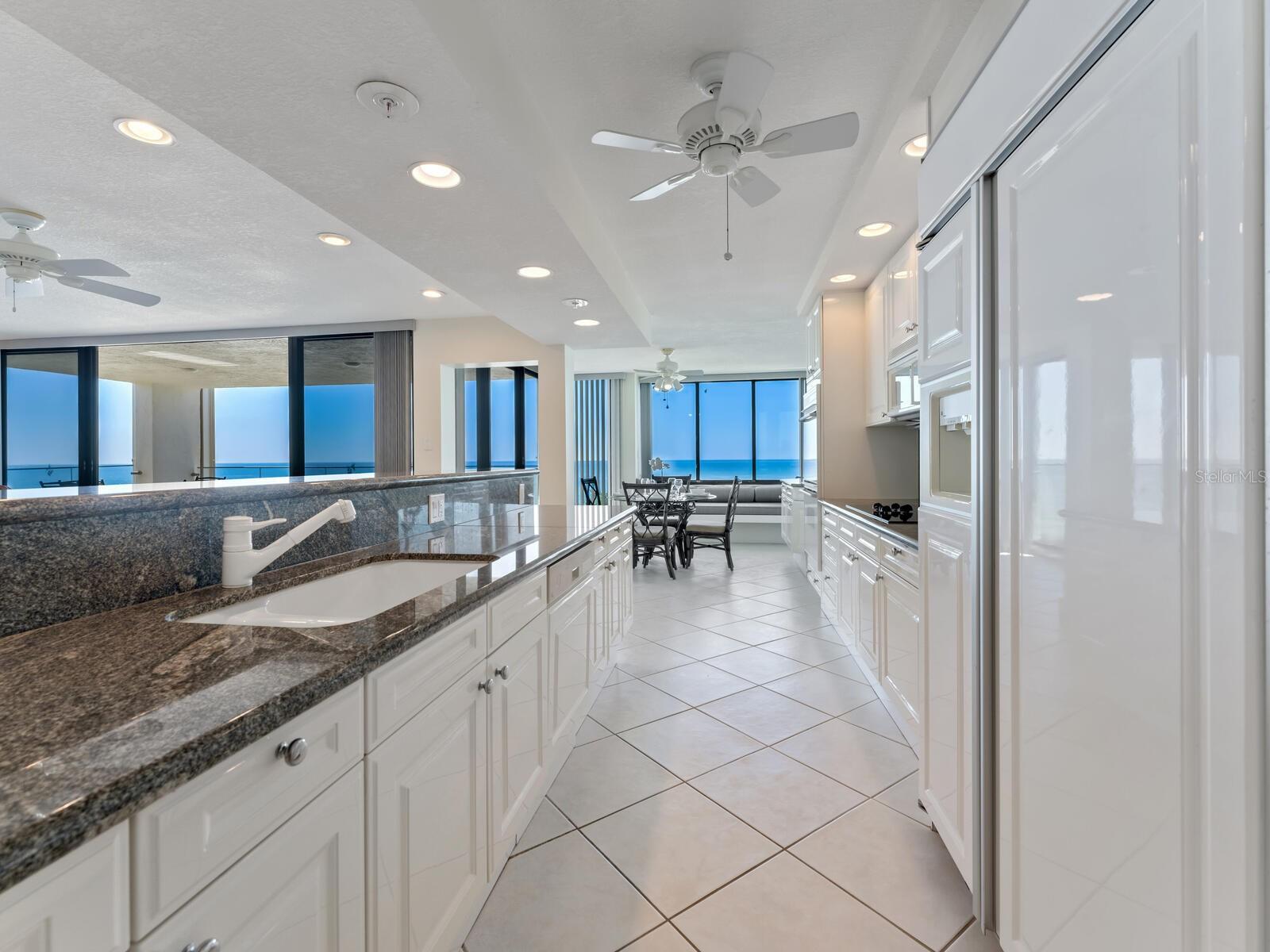 1511 GULF OF MEXICO DR #201, LONGBOAT KEY, FL, 34228