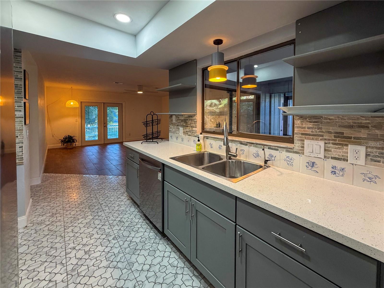 6242 NW 105TH AVE, ALACHUA, FL, 32615