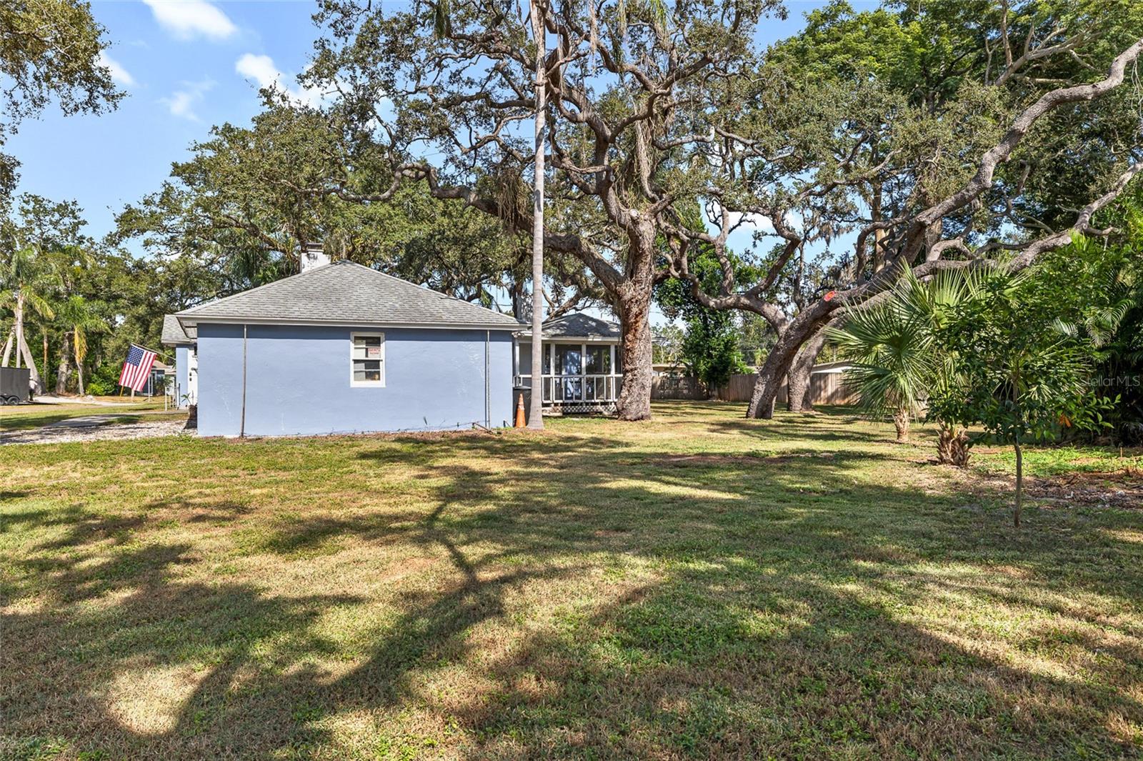 2027 PINECREST WAY, CLEARWATER, FL, 33755