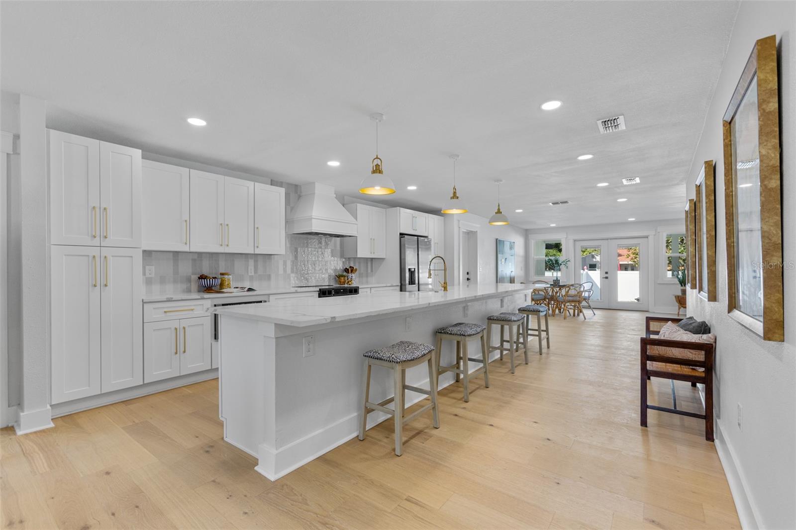 1020 15TH ST N, ST PETERSBURG, FL, 33705