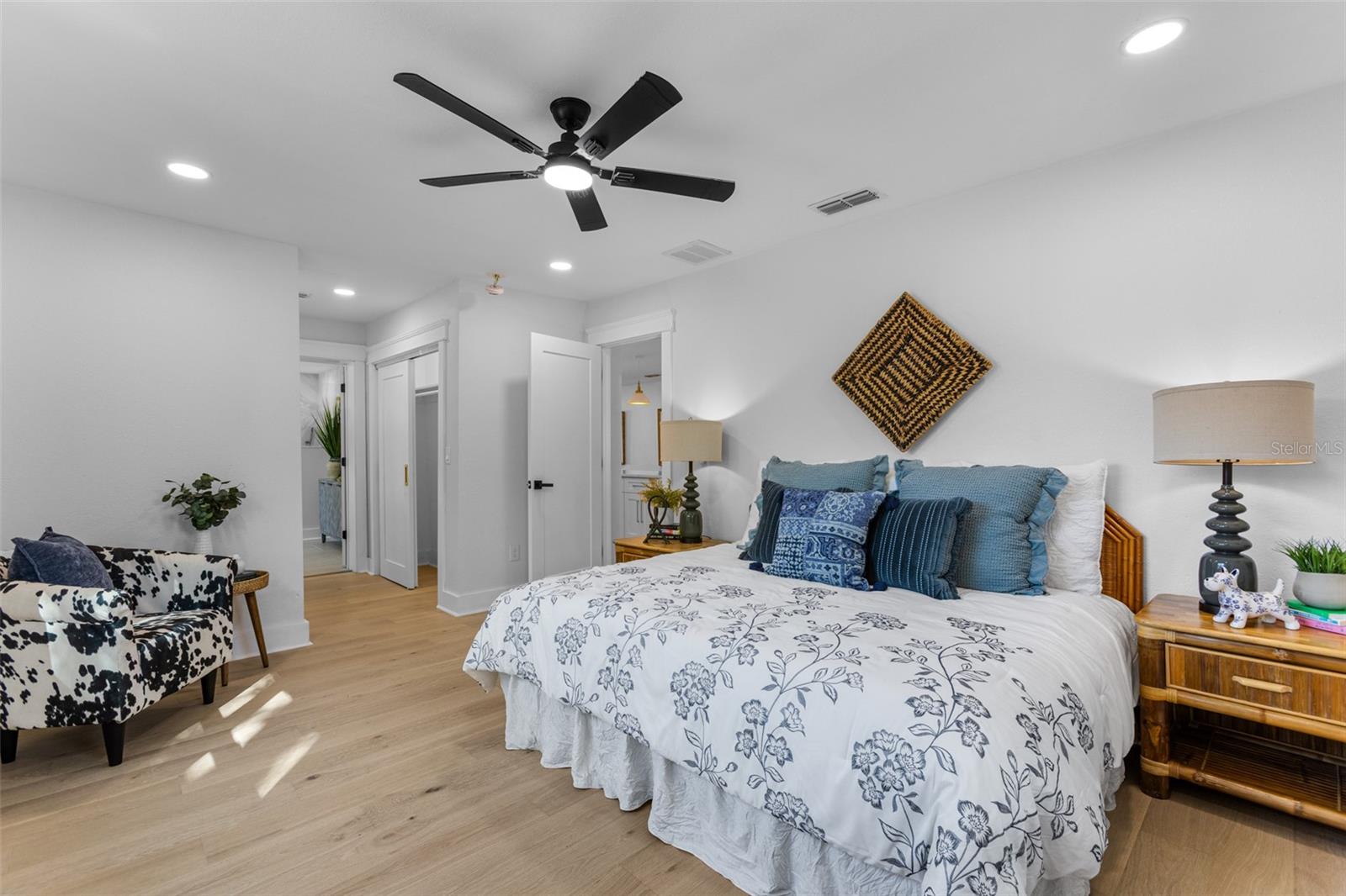 1020 15TH ST N, ST PETERSBURG, FL, 33705