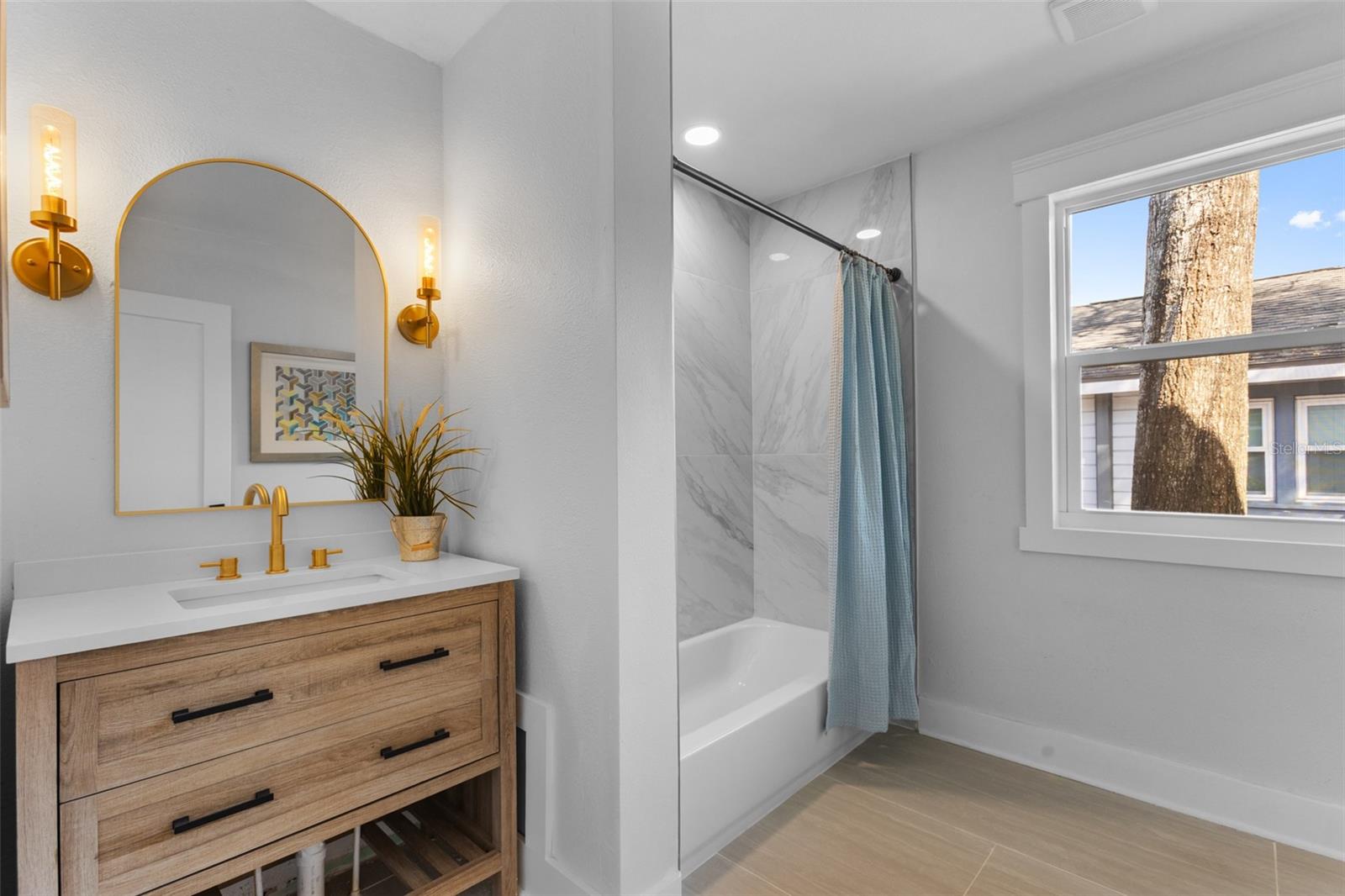 1020 15TH ST N, ST PETERSBURG, FL, 33705