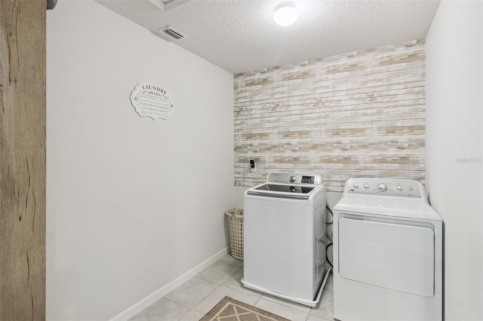 252 SUMMERSHORE DR, AUBURNDALE, FL, 33823