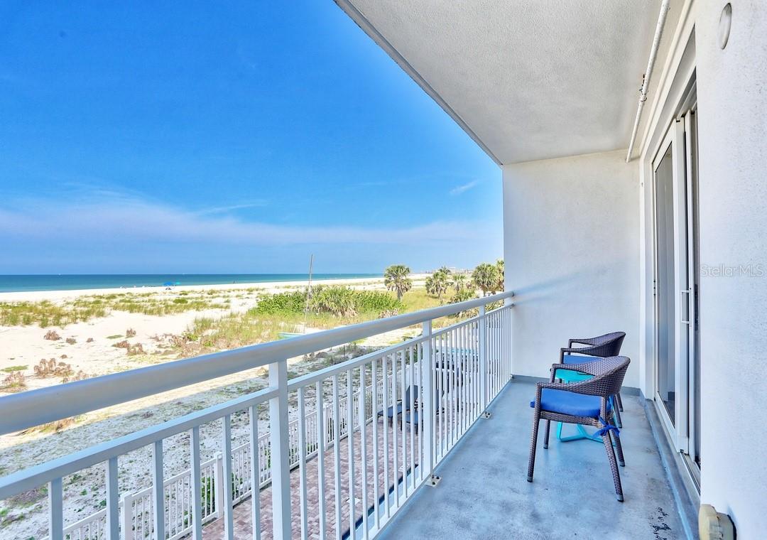 10116 GULF BLVD #203W, TREASURE ISLAND, FL, 33706