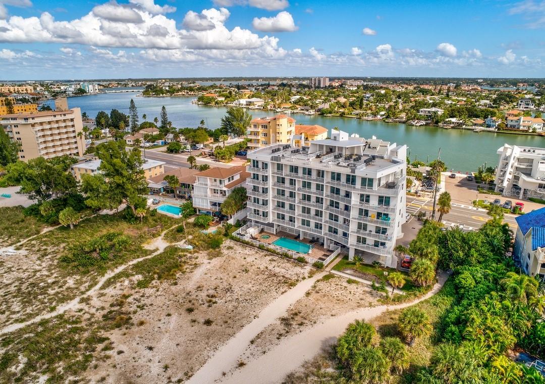 10116 GULF BLVD #203W, TREASURE ISLAND, FL, 33706