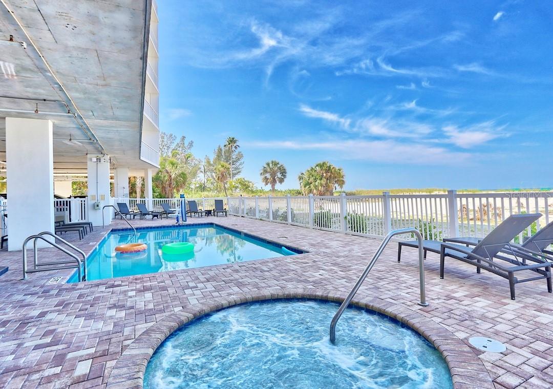 10116 GULF BLVD #203W, TREASURE ISLAND, FL, 33706