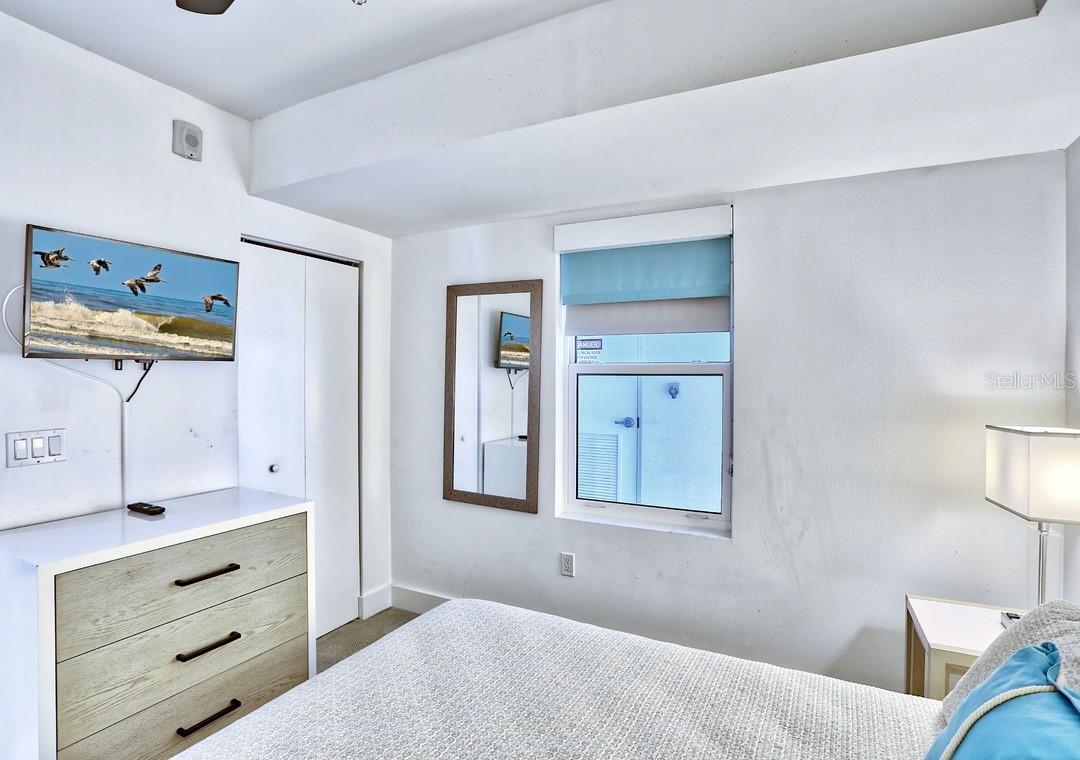 10116 GULF BLVD #203W, TREASURE ISLAND, FL, 33706