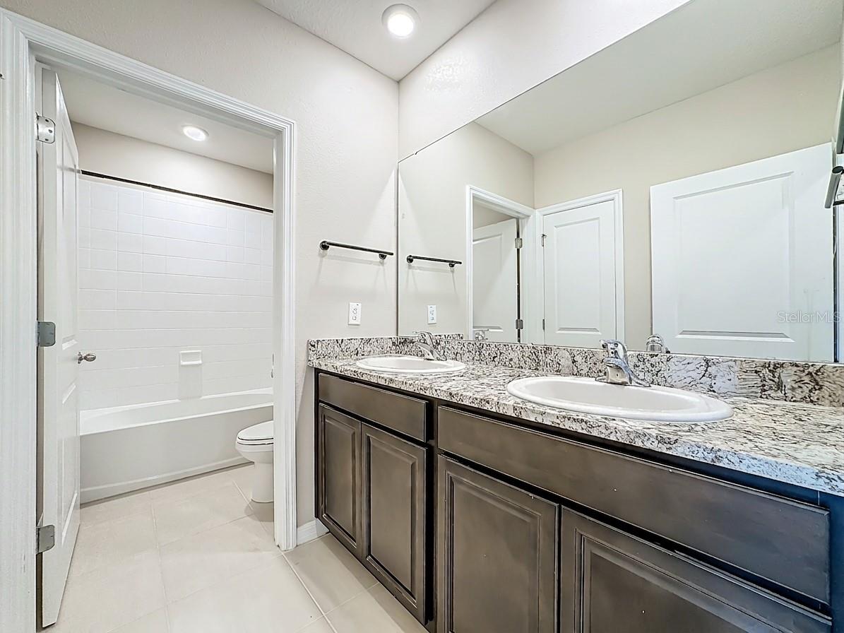 13071 BROOKSIDE MOSS DR, RIVERVIEW, FL, 33579