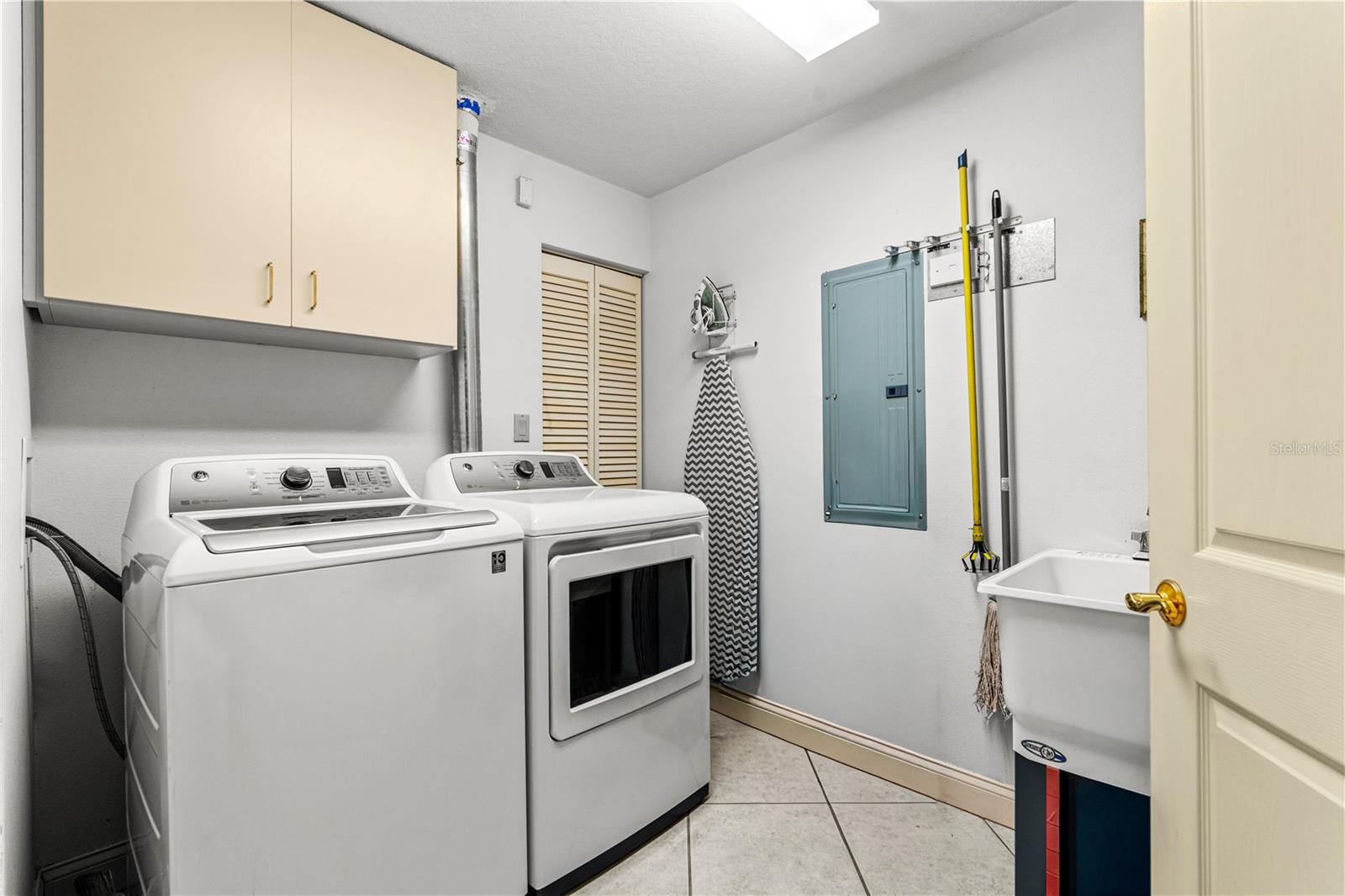 2300 N ATLANTIC AVE #101, DAYTONA BEACH, FL, 32118